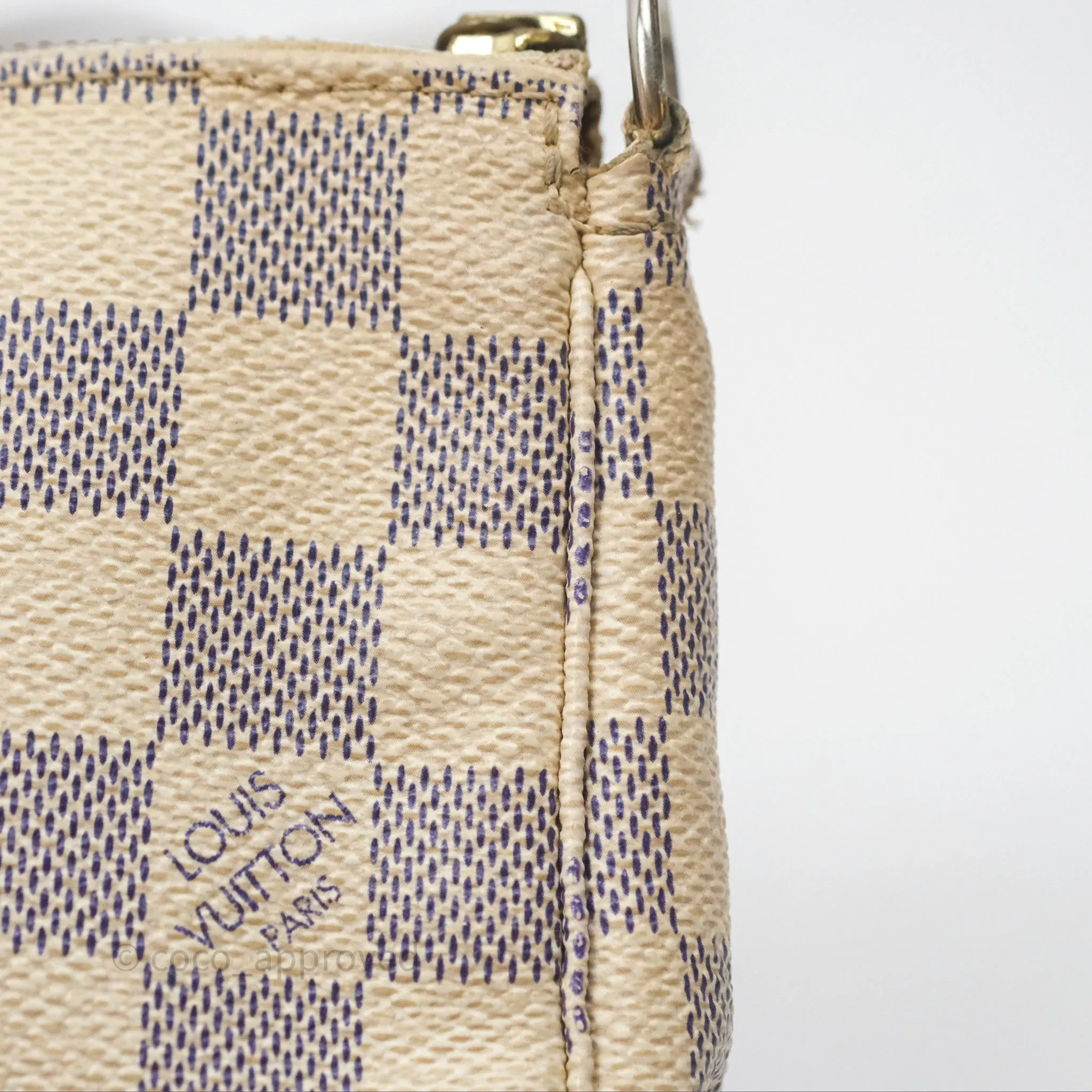 Louis Vuitton Damier Azur Pochette
