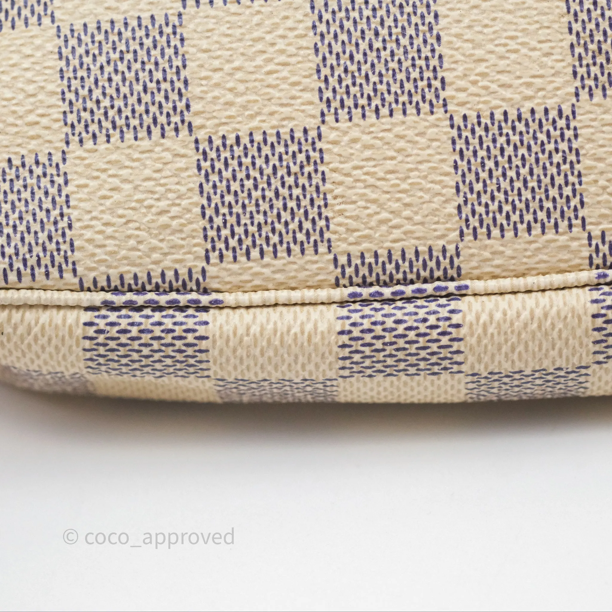 Louis Vuitton Damier Azur Pochette
