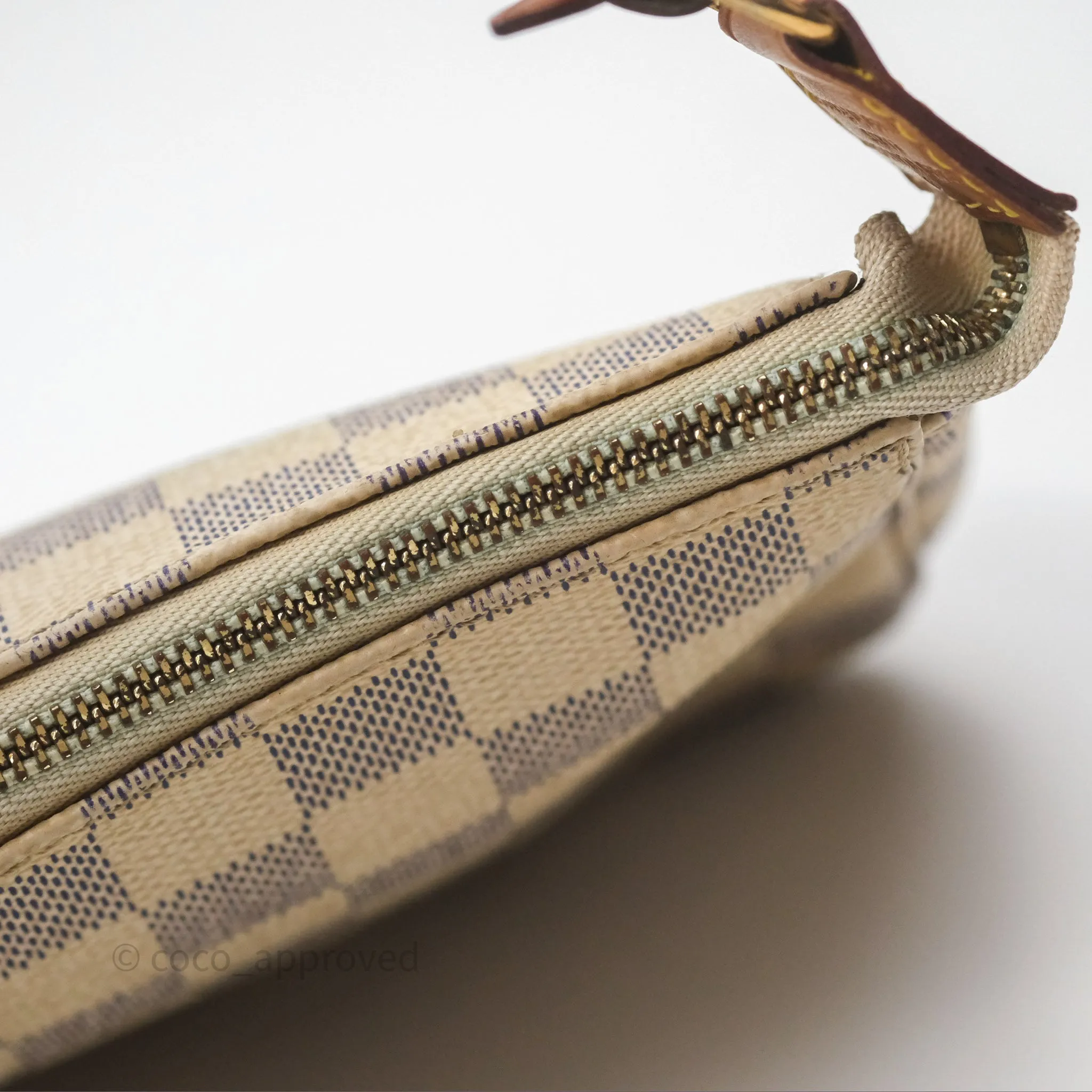 Louis Vuitton Damier Azur Pochette