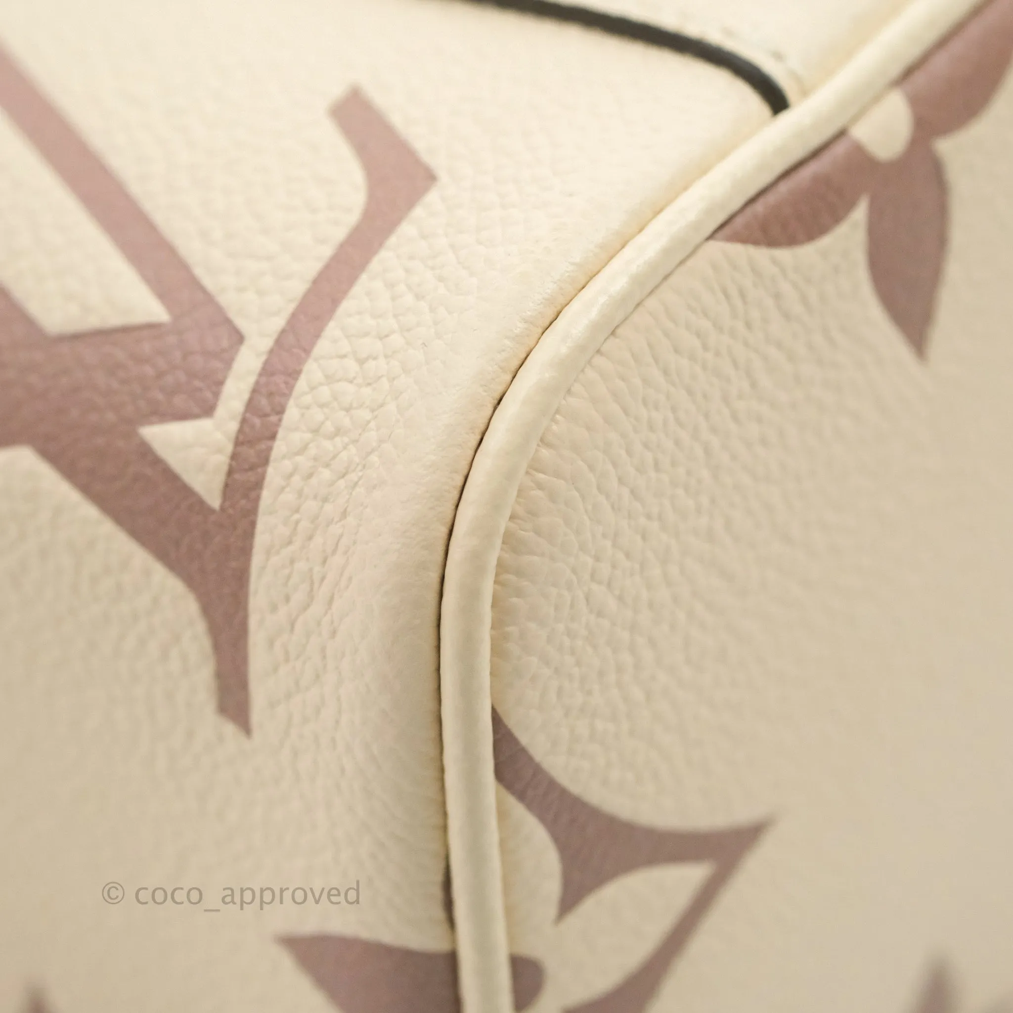 Louis Vuitton Empreinte Monogram Giant Vanity PM Creme Bois De Rose