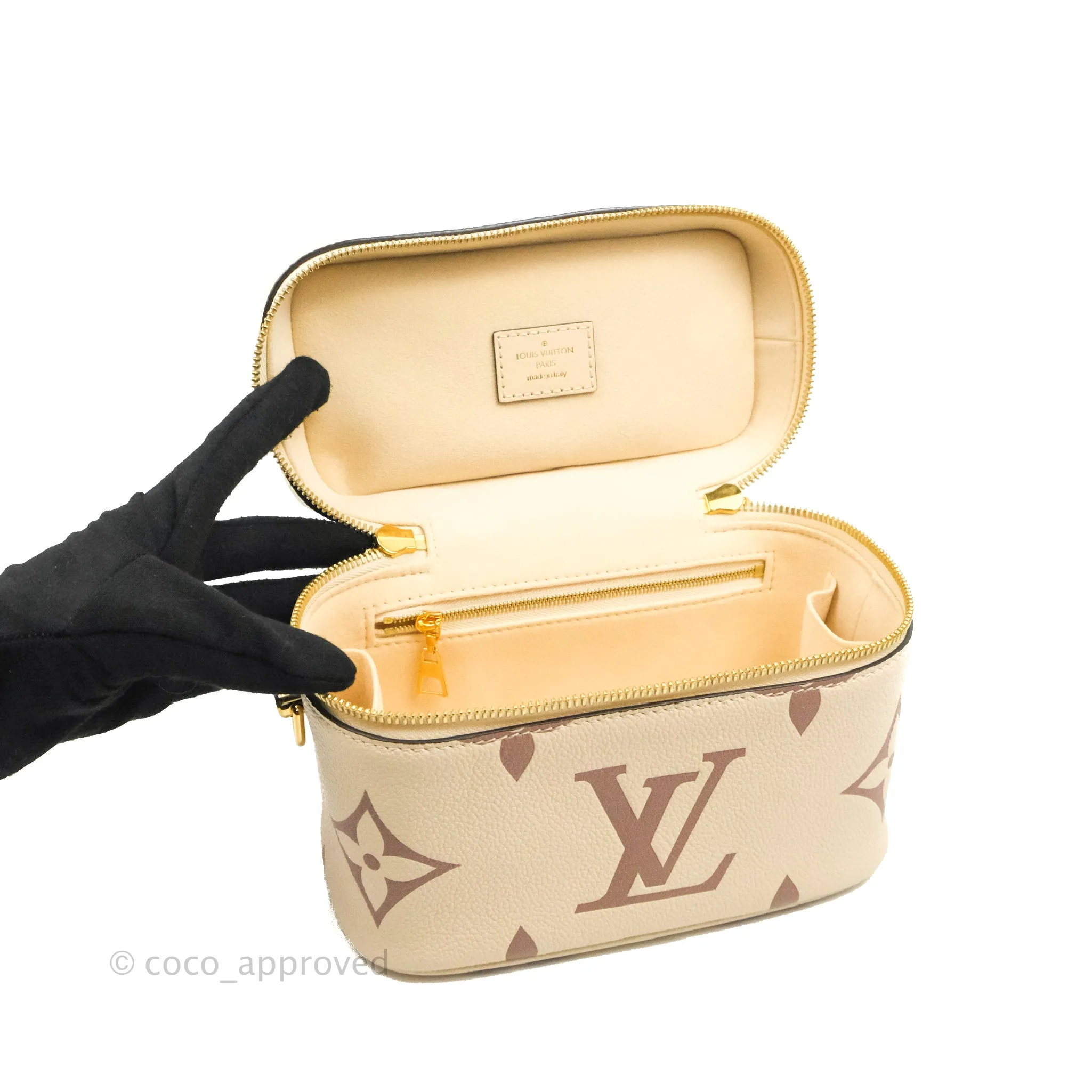 Louis Vuitton Empreinte Monogram Giant Vanity PM Creme Bois De Rose
