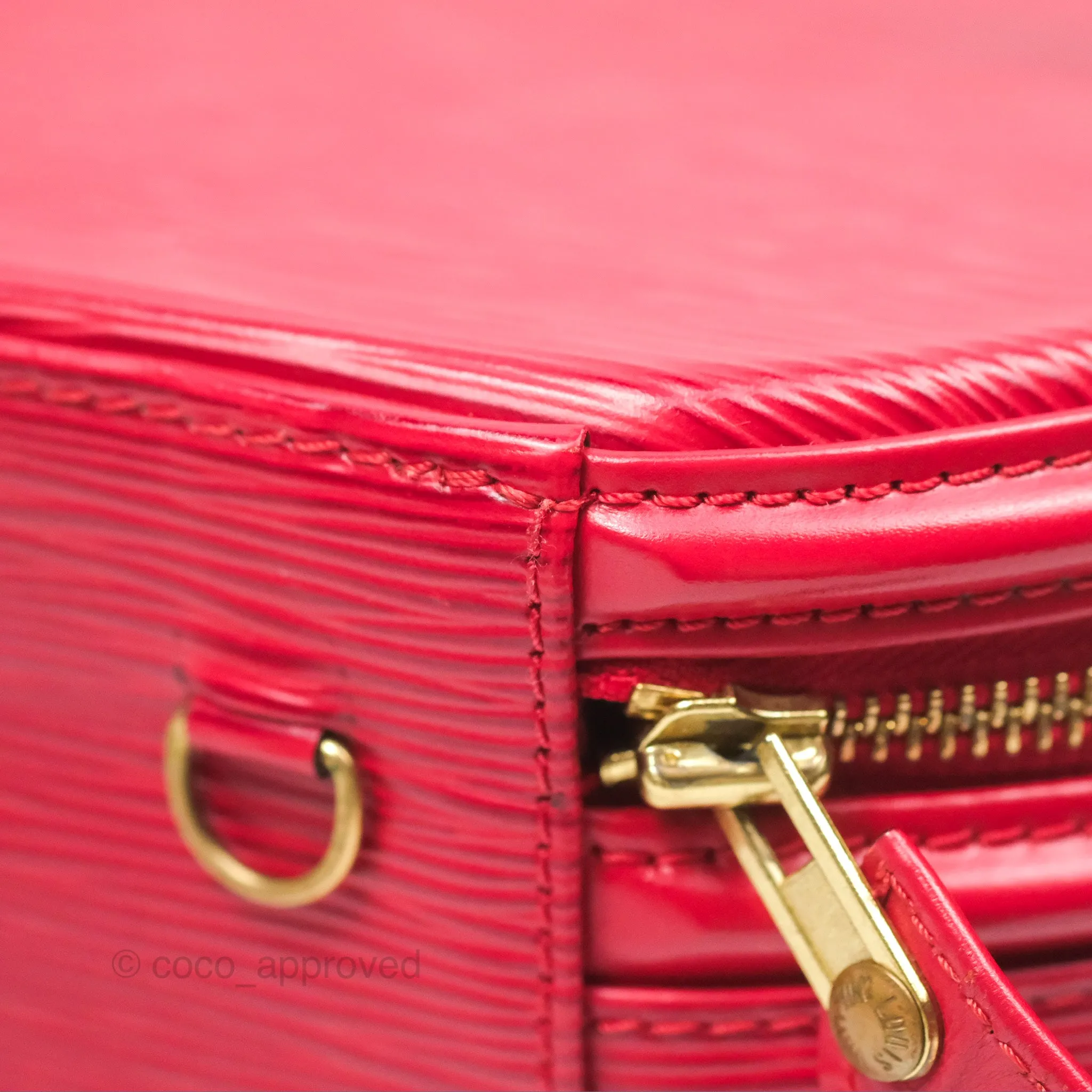 Louis Vuitton Epi Cannes Vanity Handbag Red Gold Hardware