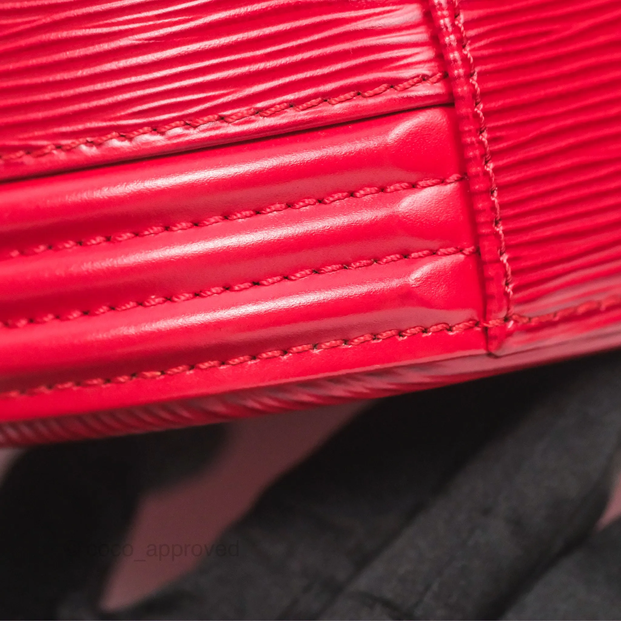 Louis Vuitton Epi Cannes Vanity Handbag Red Gold Hardware
