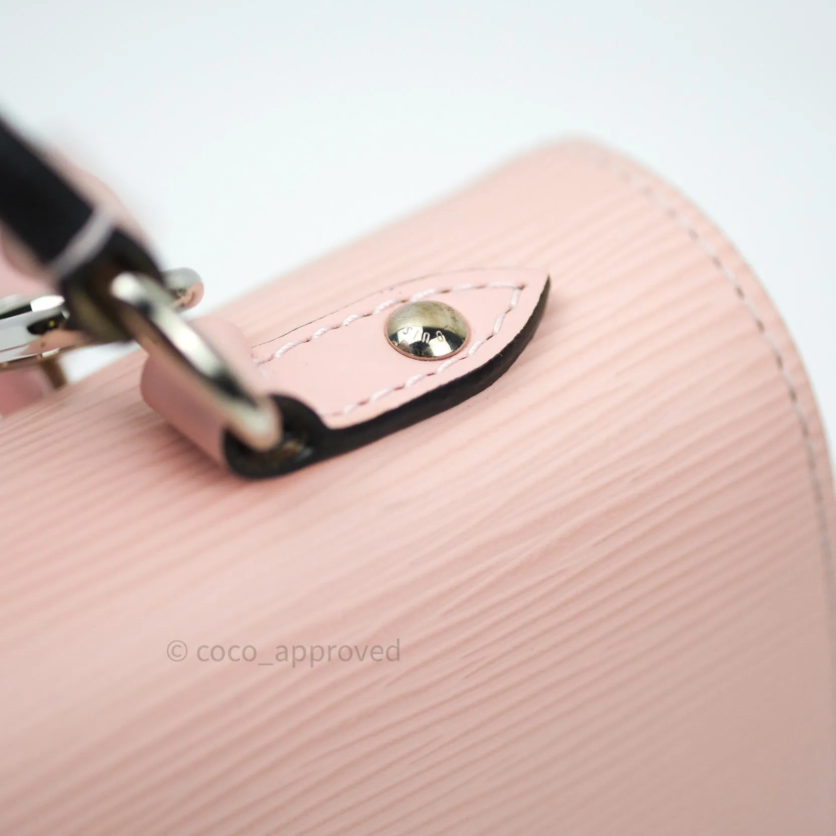 Louis Vuitton Epi Cluny MM Rose Ballerine