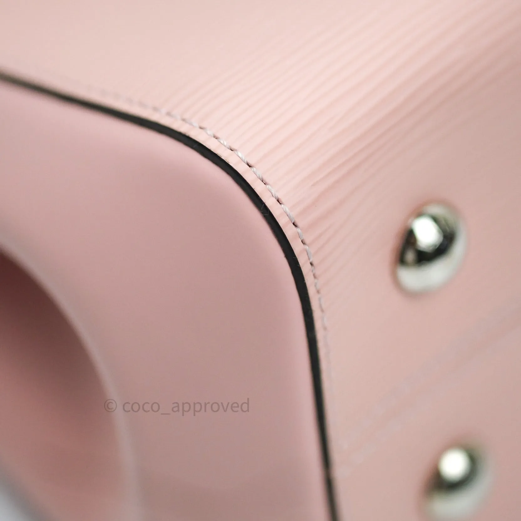 Louis Vuitton Epi Cluny MM Rose Ballerine