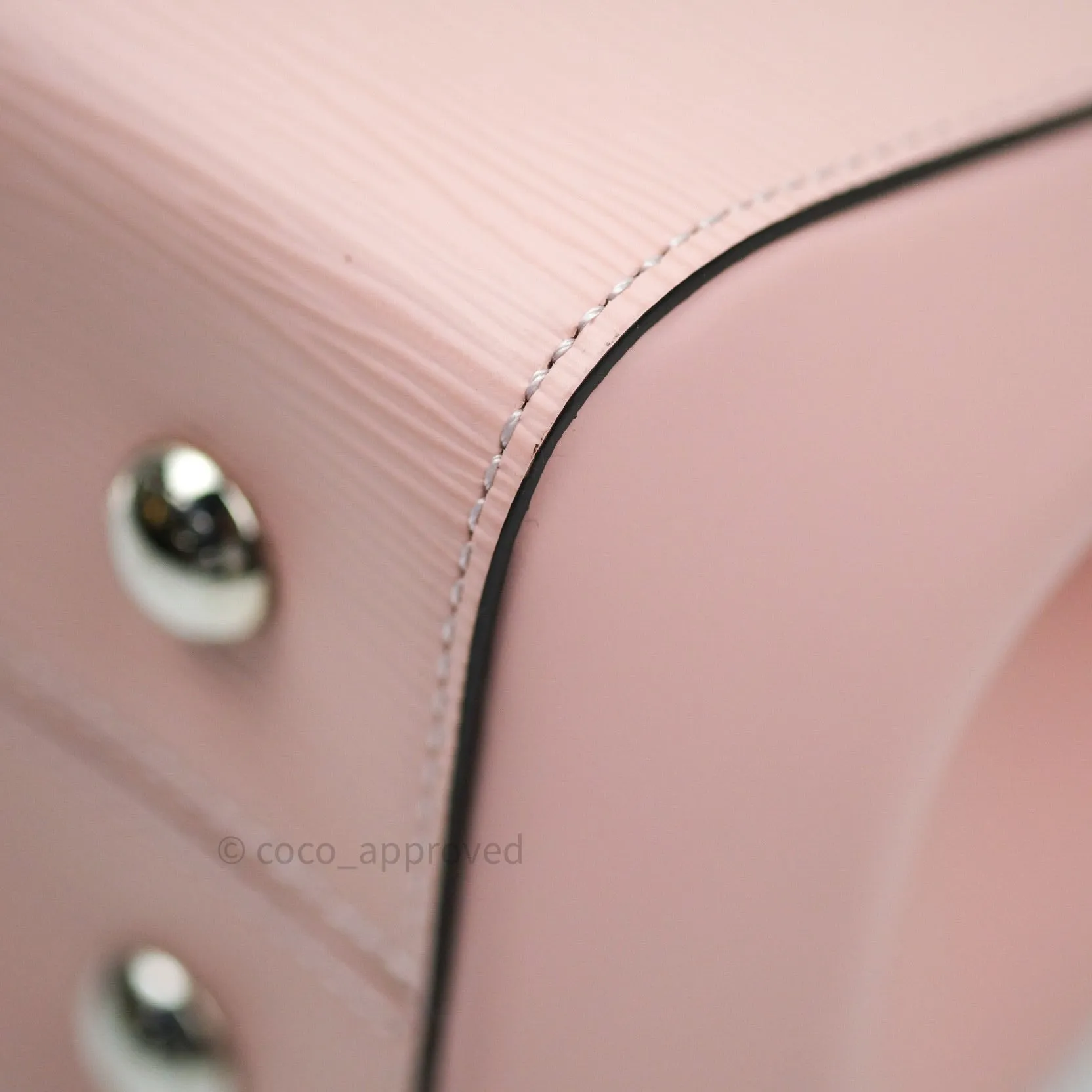 Louis Vuitton Epi Cluny MM Rose Ballerine