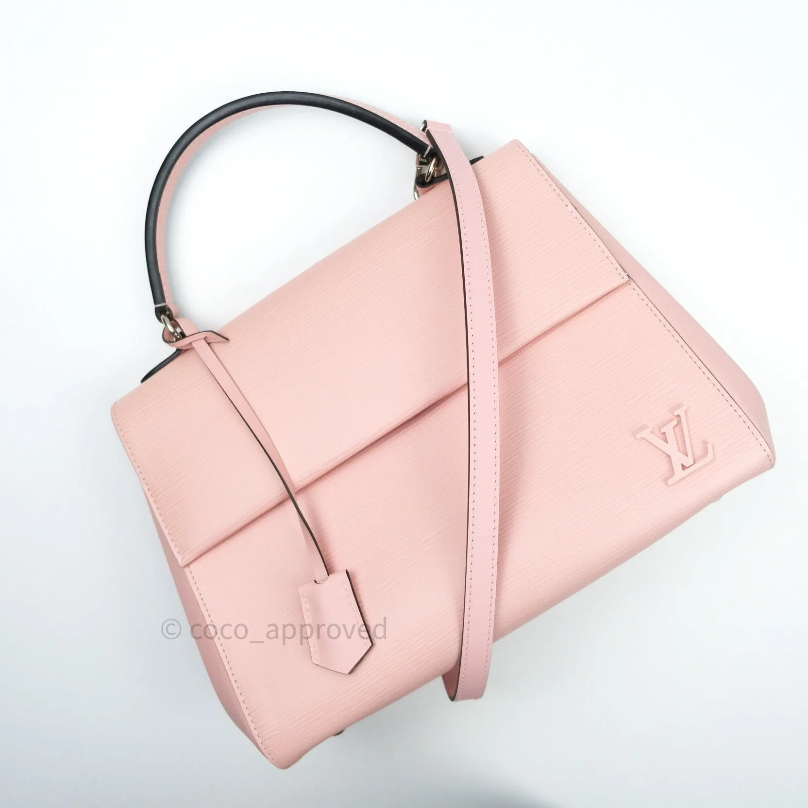 Louis Vuitton Epi Cluny MM Rose Ballerine