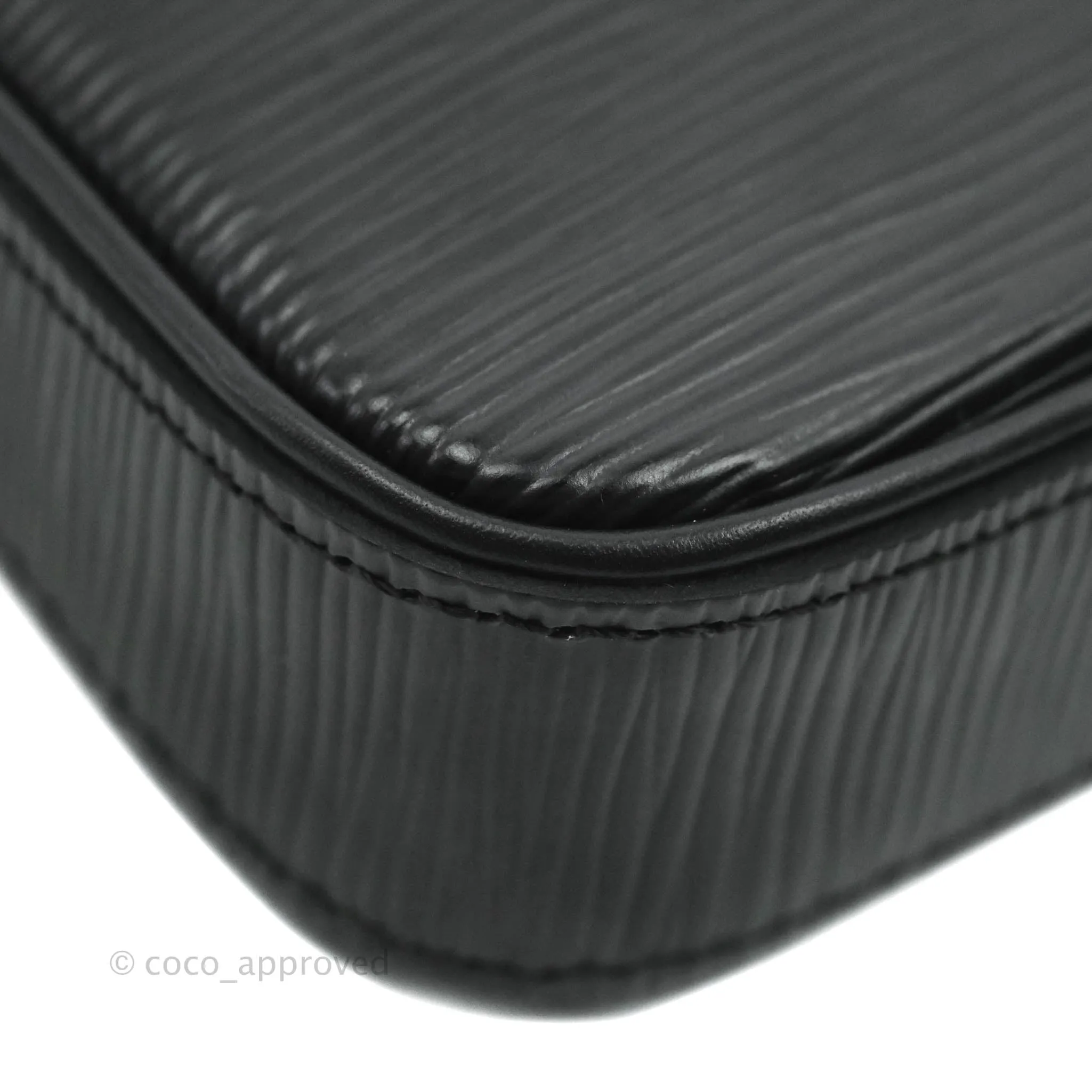 Louis Vuitton Epi Easy Pouch On Strap Black
