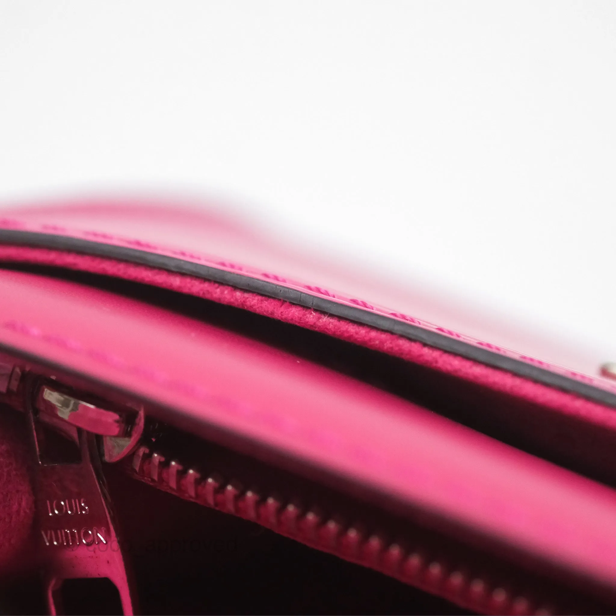 Louis Vuitton Epi Pochette Louise PM Pivoine