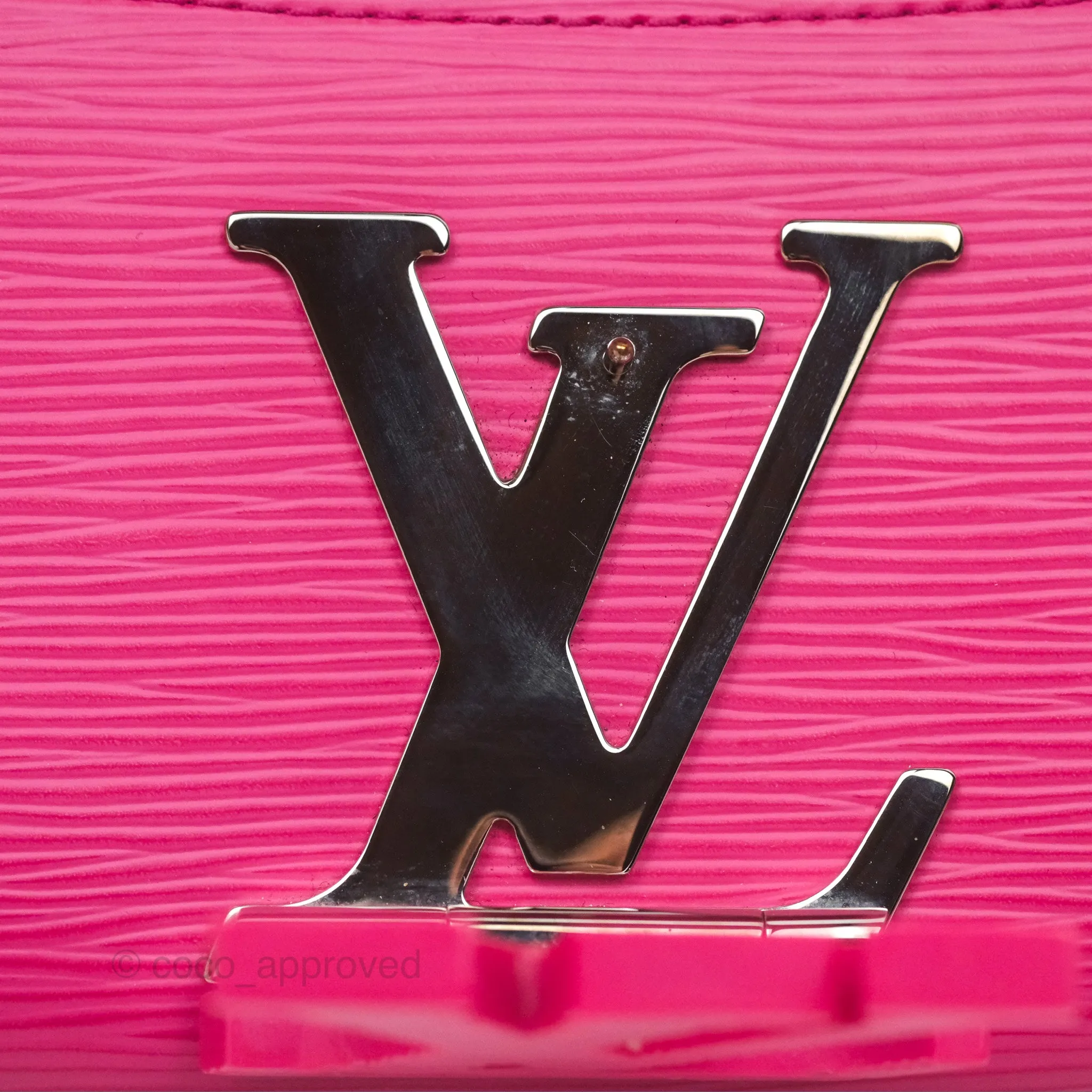 Louis Vuitton Epi Pochette Louise PM Pivoine