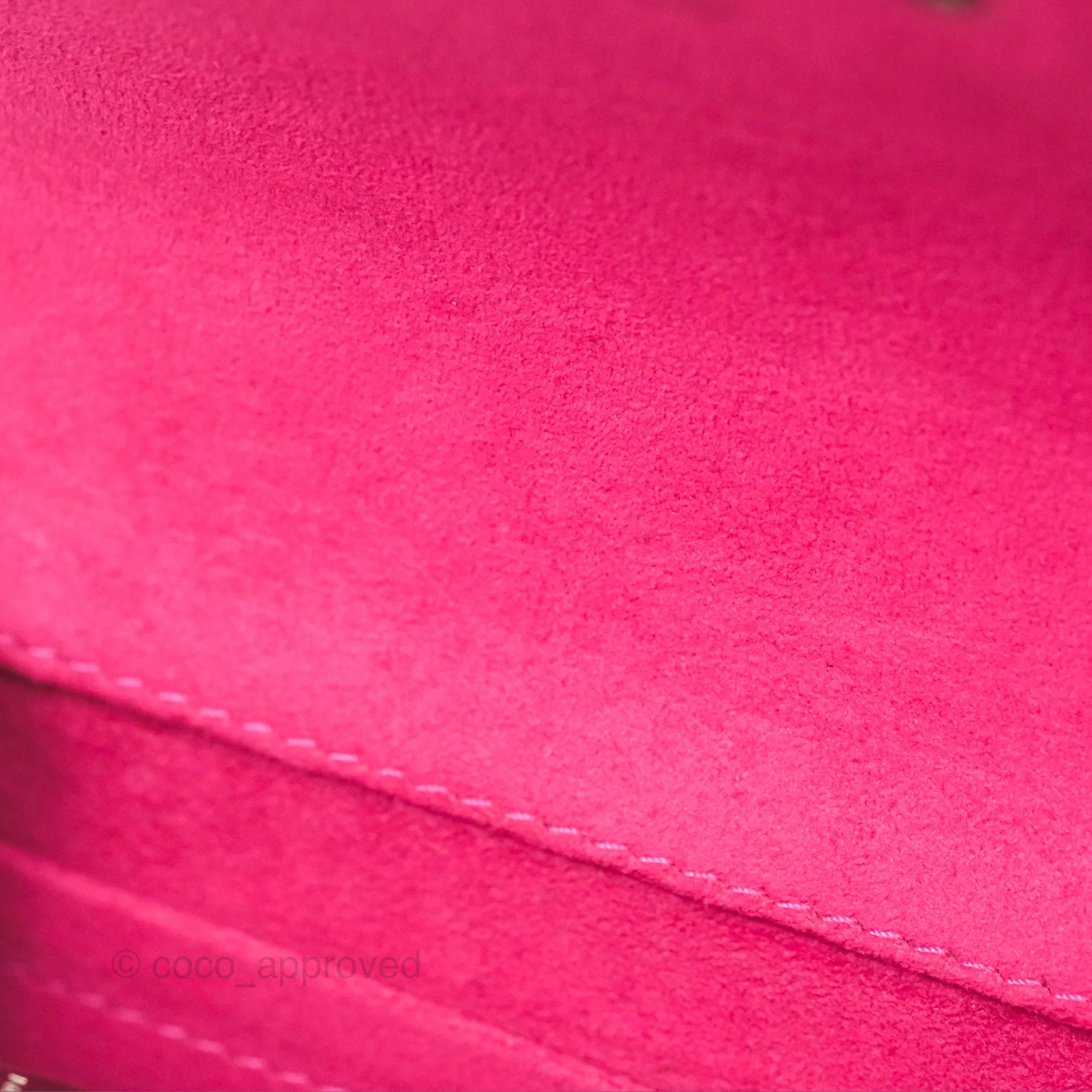 Louis Vuitton Epi Pochette Louise PM Pivoine