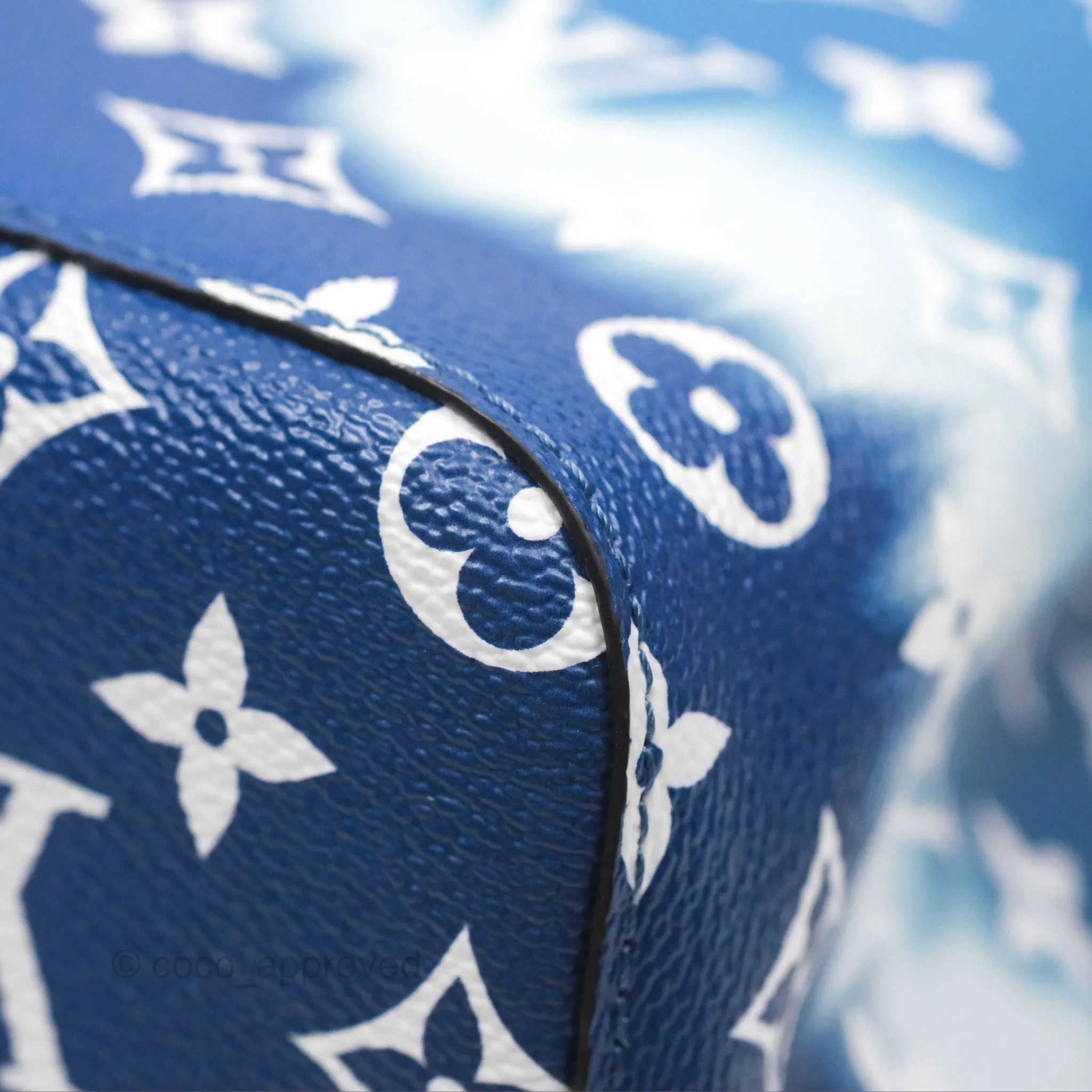 Louis Vuitton Escale Nono MM Monogram Blue