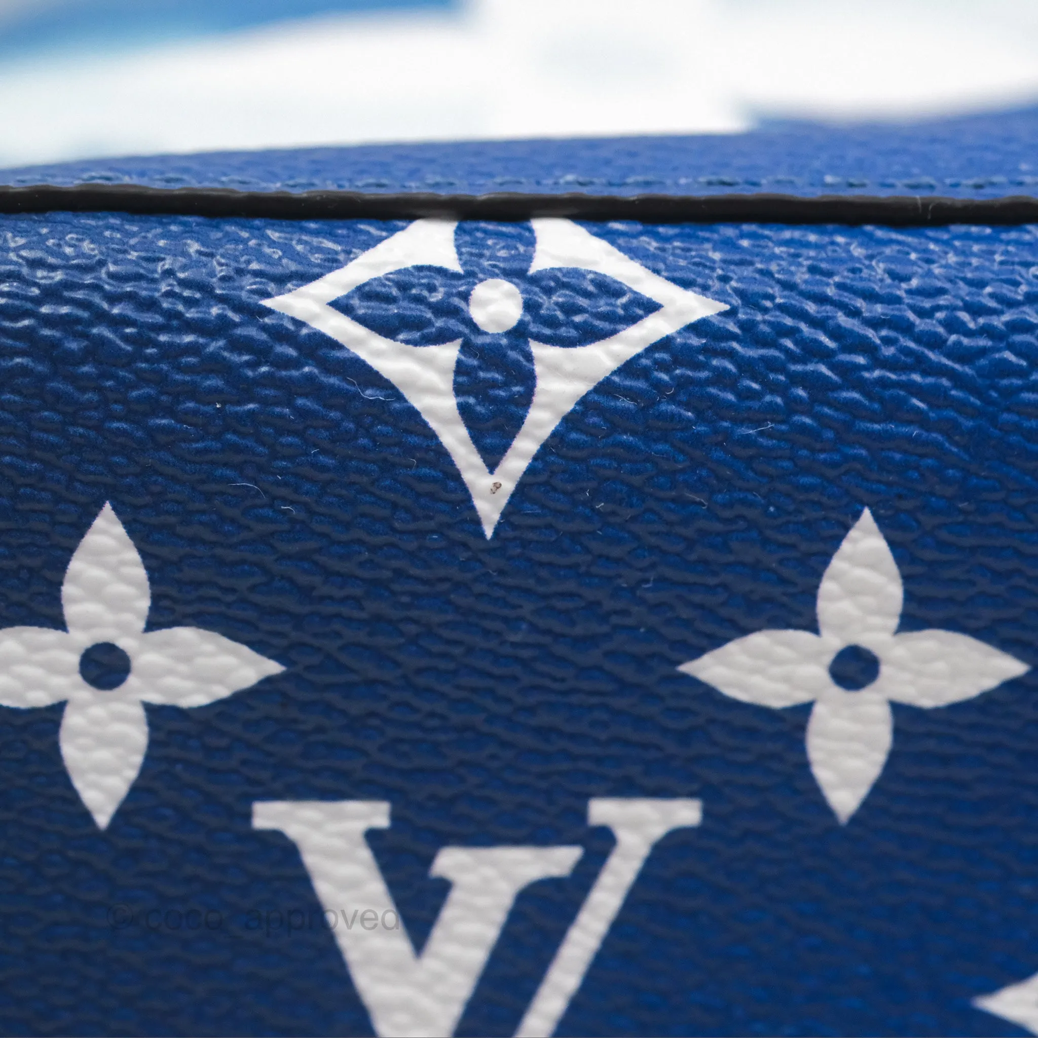 Louis Vuitton Escale Nono MM Monogram Blue