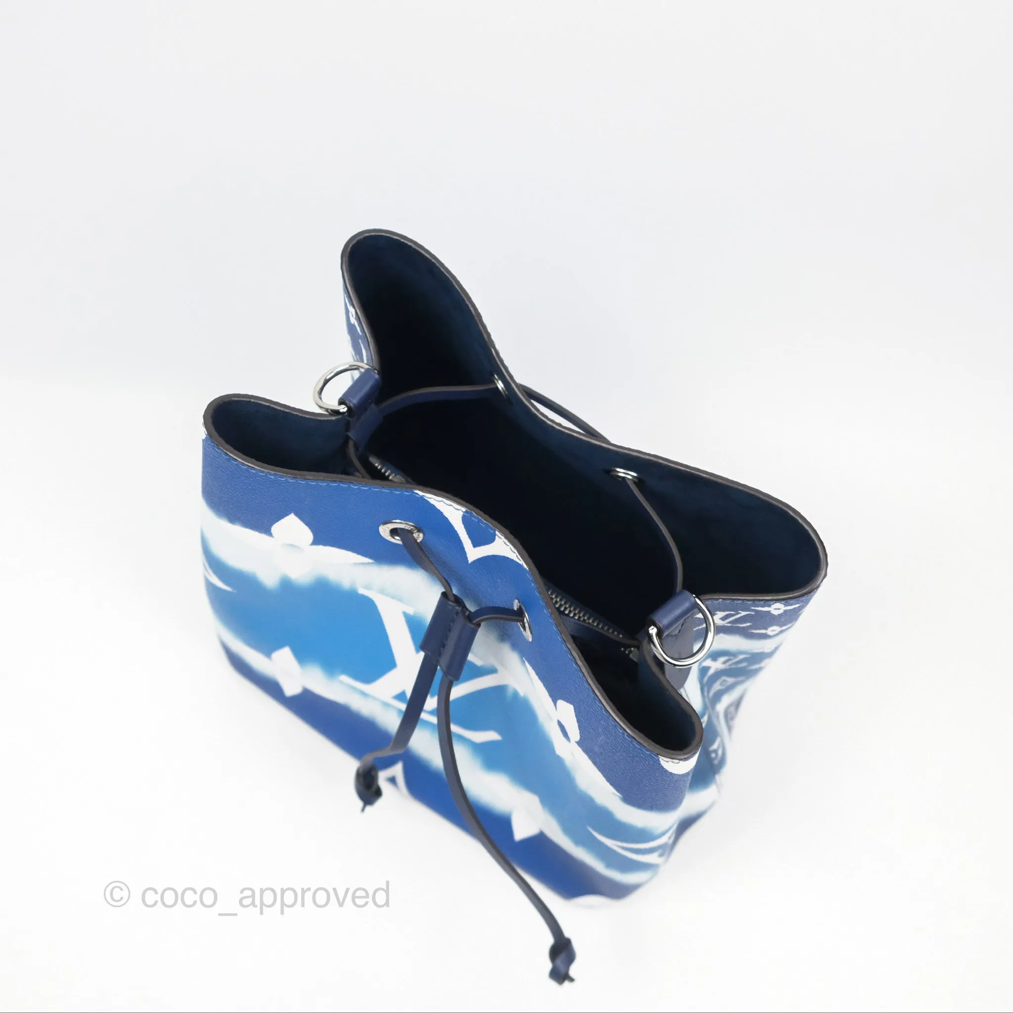 Louis Vuitton Escale Nono MM Monogram Blue