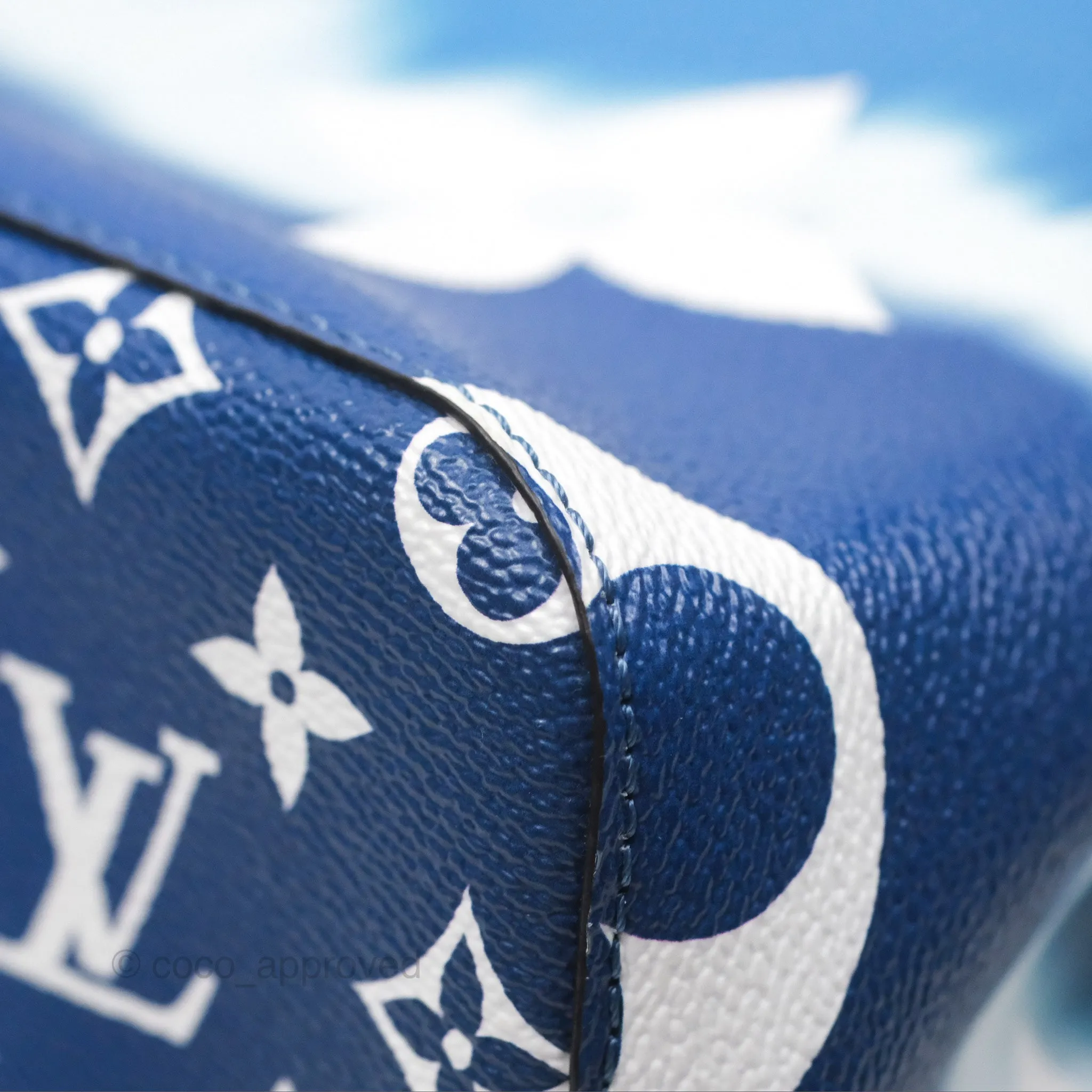 Louis Vuitton Escale Nono MM Monogram Blue