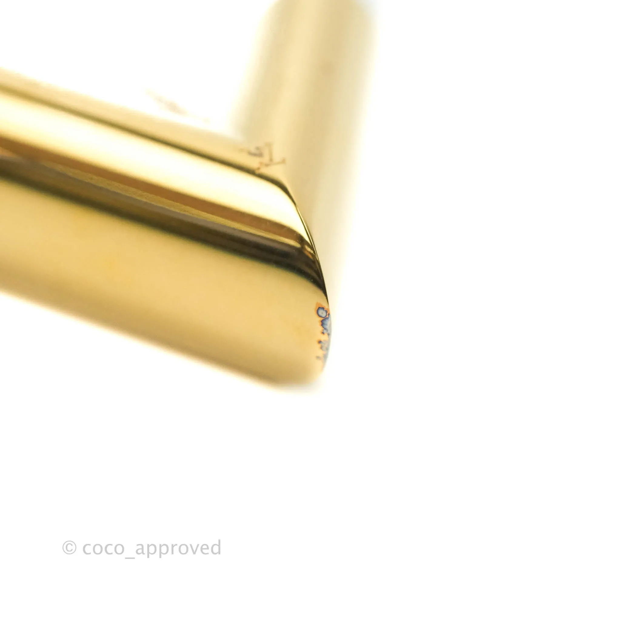 Louis Vuitton Essential V Necklace Gold Hardware