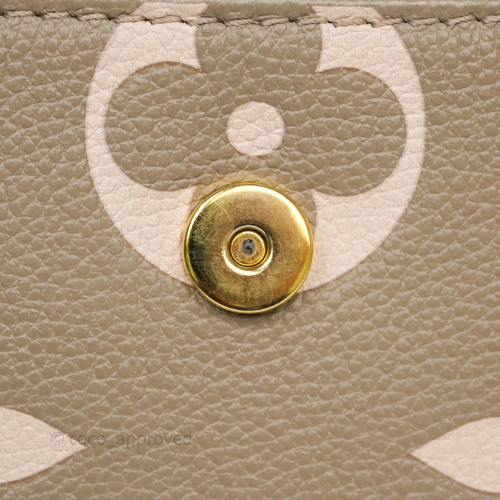 Louis Vuitton Ivy Wallet on Chain Monogram Empreinte Dove/Cream
