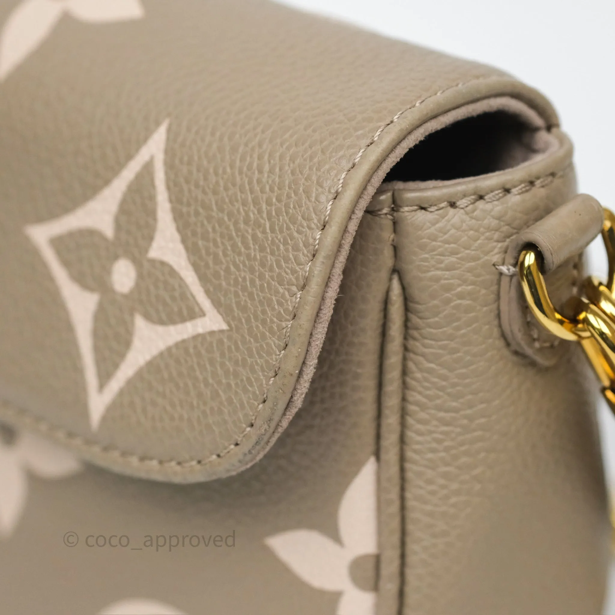Louis Vuitton Ivy Wallet on Chain Monogram Empreinte Dove/Cream