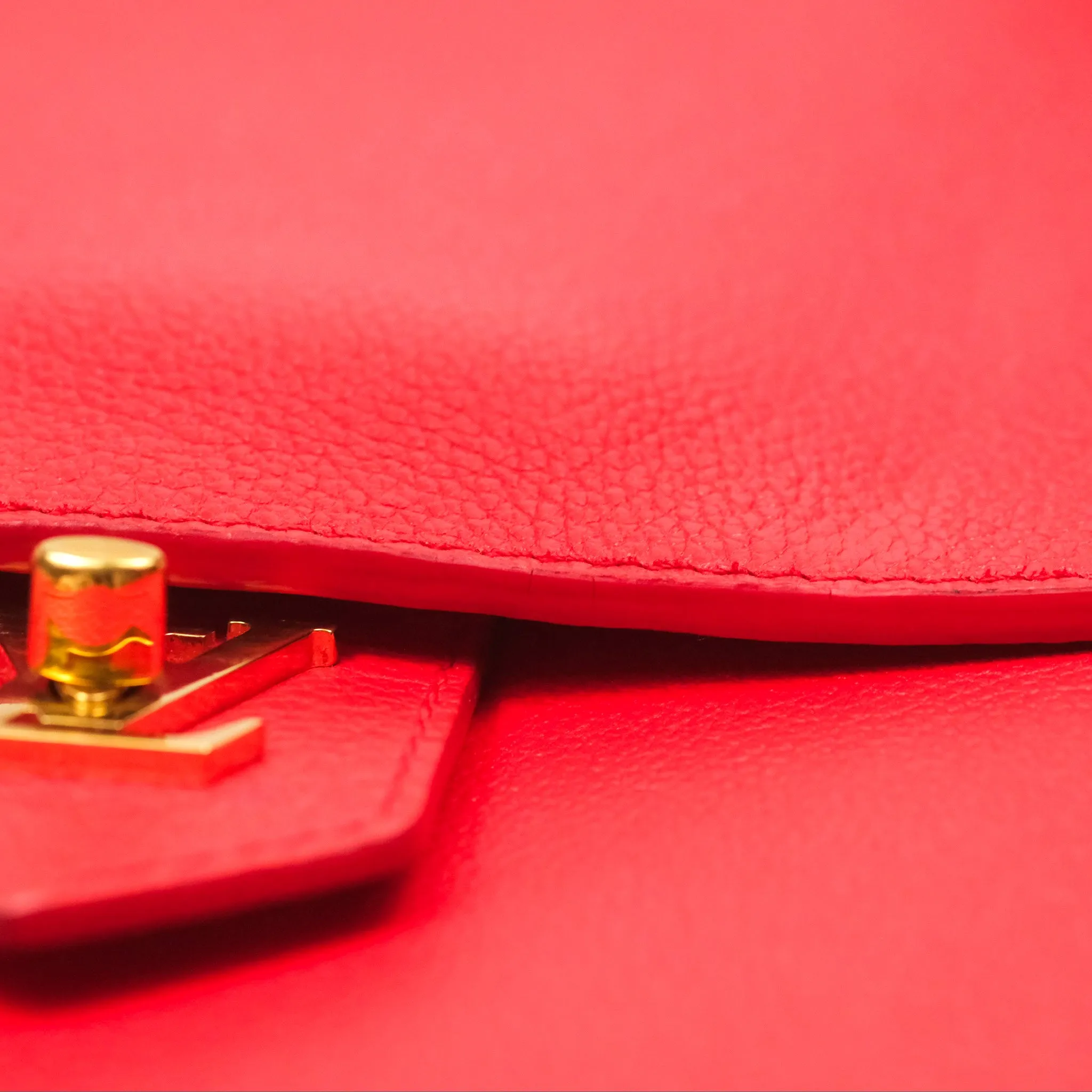 Louis Vuitton Lockme PM Red Grained Calfskin