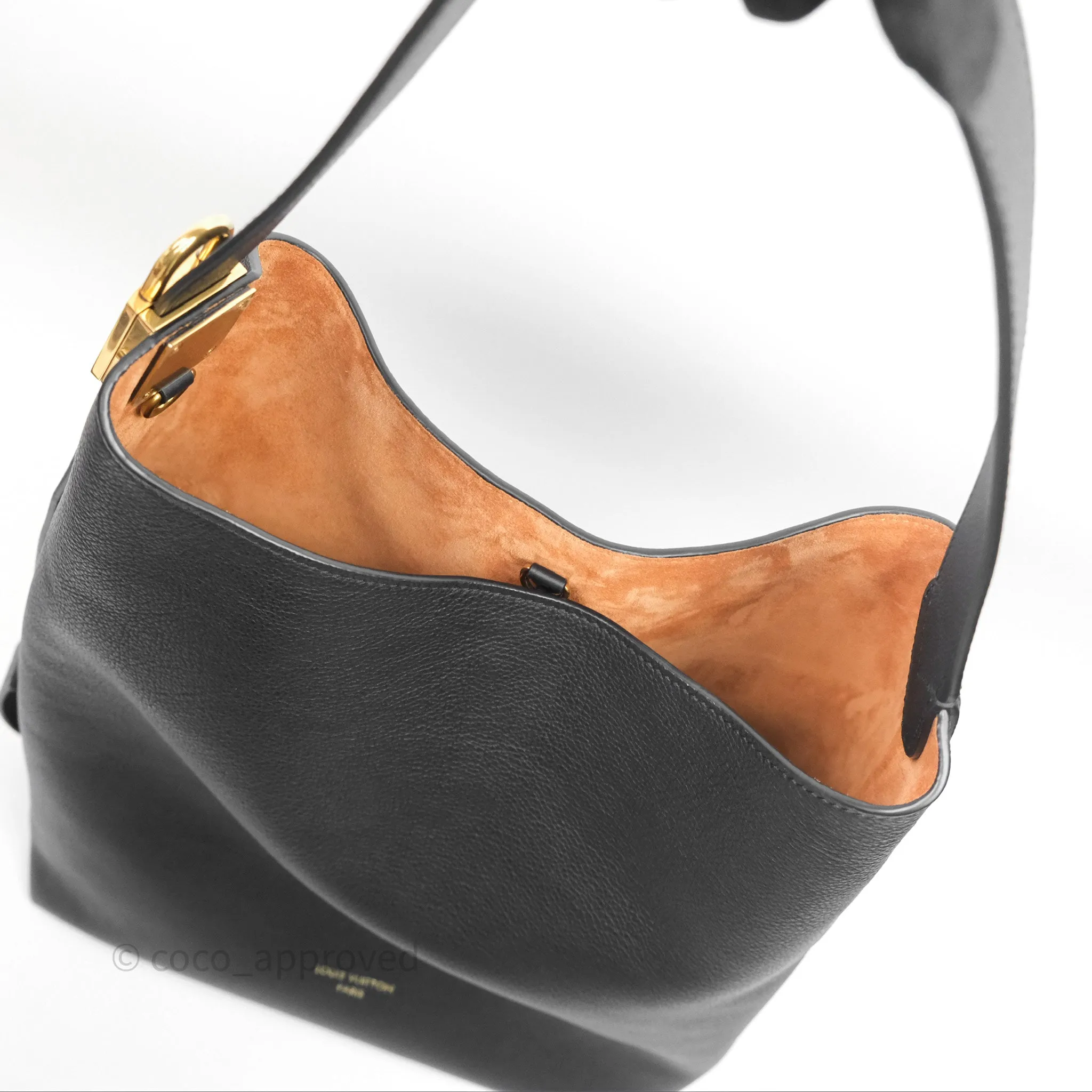 Louis Vuitton Low Key Hobo MM Black Grained Calfskin