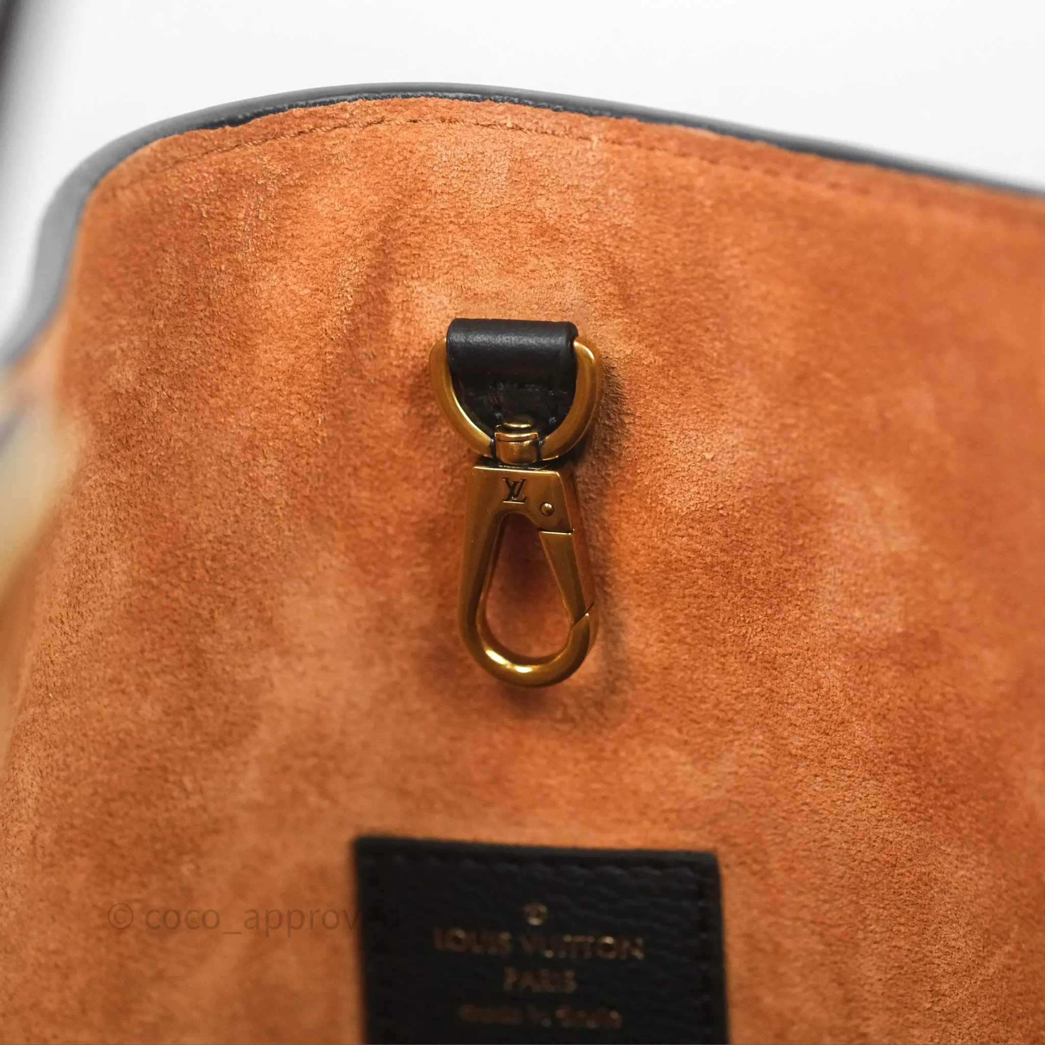Louis Vuitton Low Key Hobo MM Black Grained Calfskin