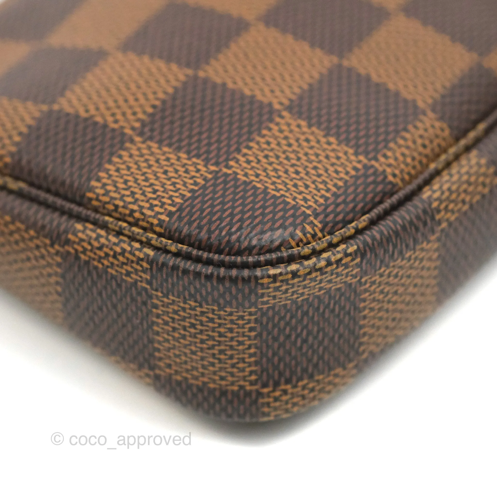 Louis Vuitton Mini Pochette Accessories Damier Ebene