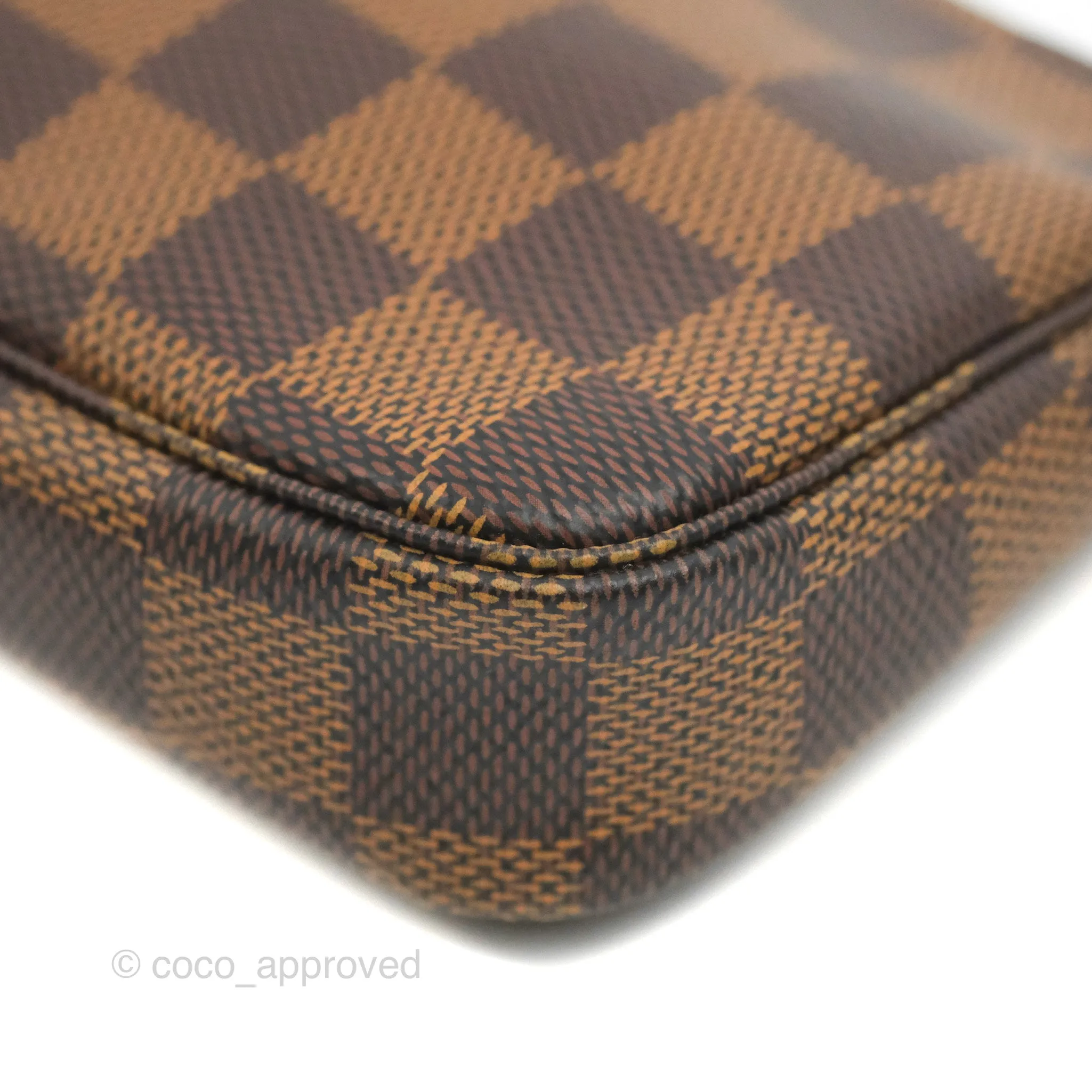 Louis Vuitton Mini Pochette Accessories Damier Ebene