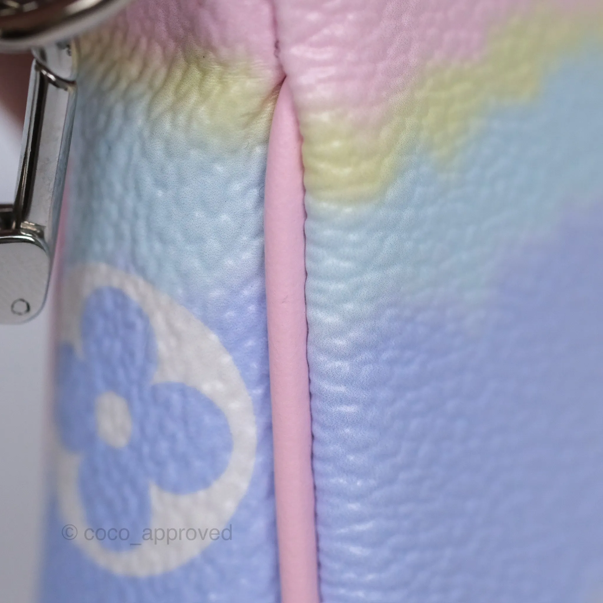 Louis Vuitton Mini Pochette Accessories Escale Pastel Monogram