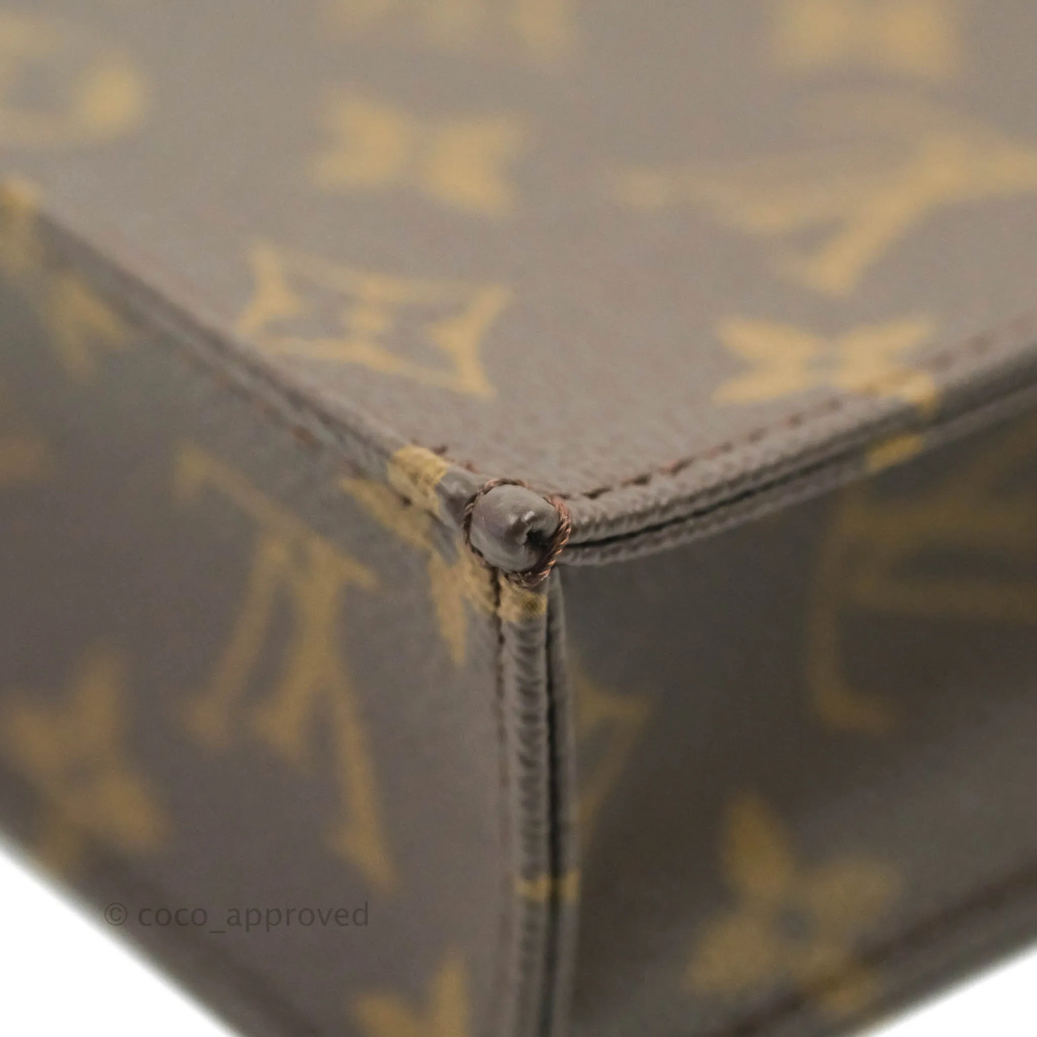 Louis Vuitton Monogram Canvas Petit Sac Plat bag