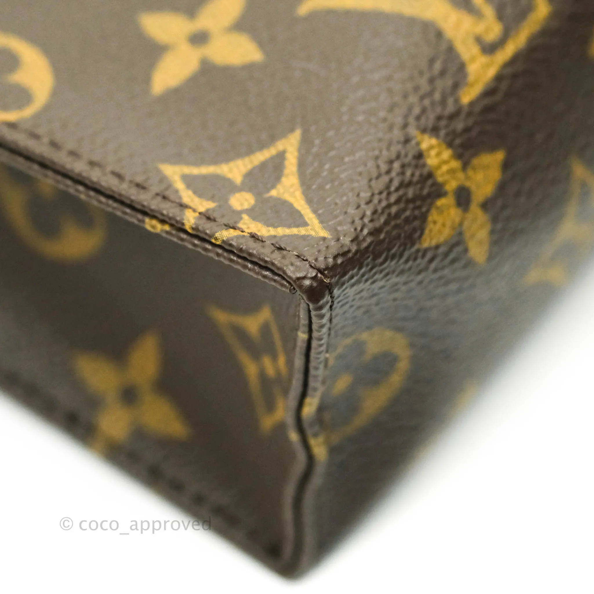 Louis Vuitton Monogram Canvas Toiletry Pouch 26