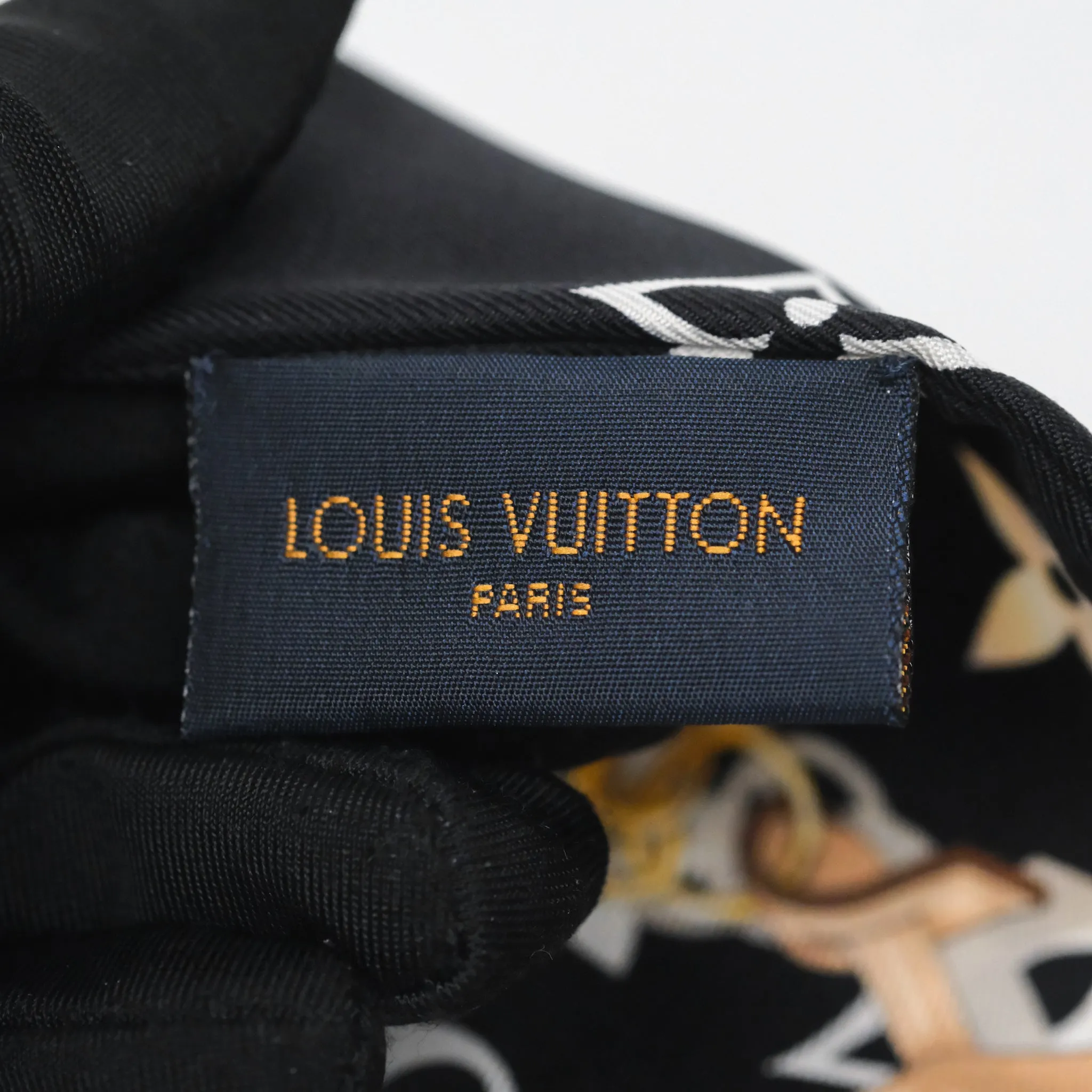 Louis Vuitton Monogram Confidential Bandeau Silk Black