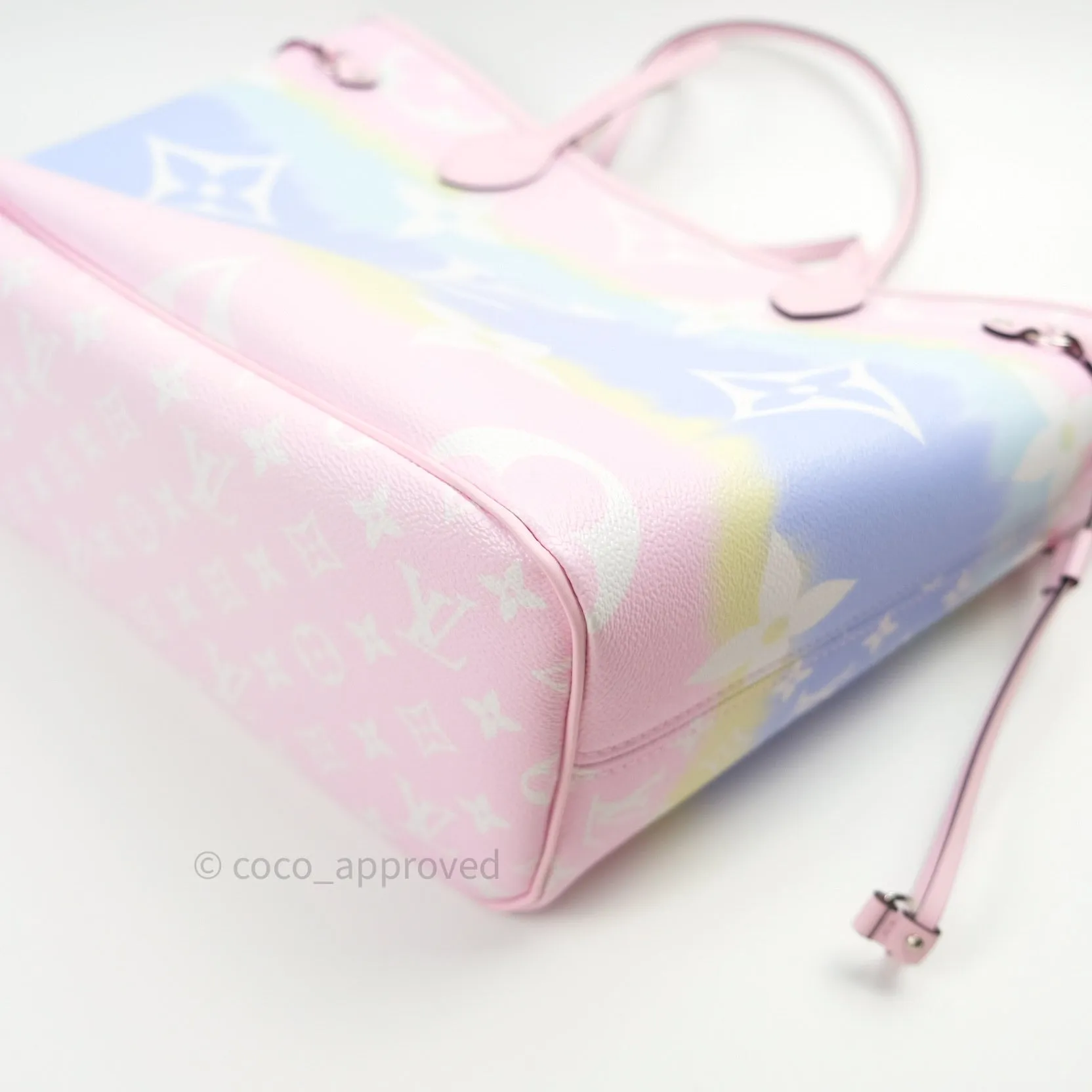 Louis Vuitton  Monogram Escale Neverfull MM Pastel