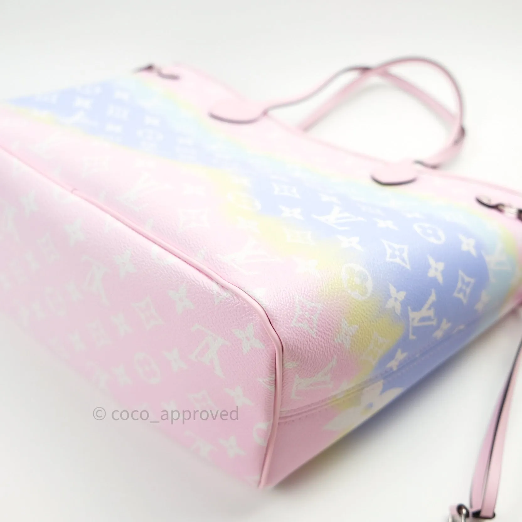 Louis Vuitton  Monogram Escale Neverfull MM Pastel