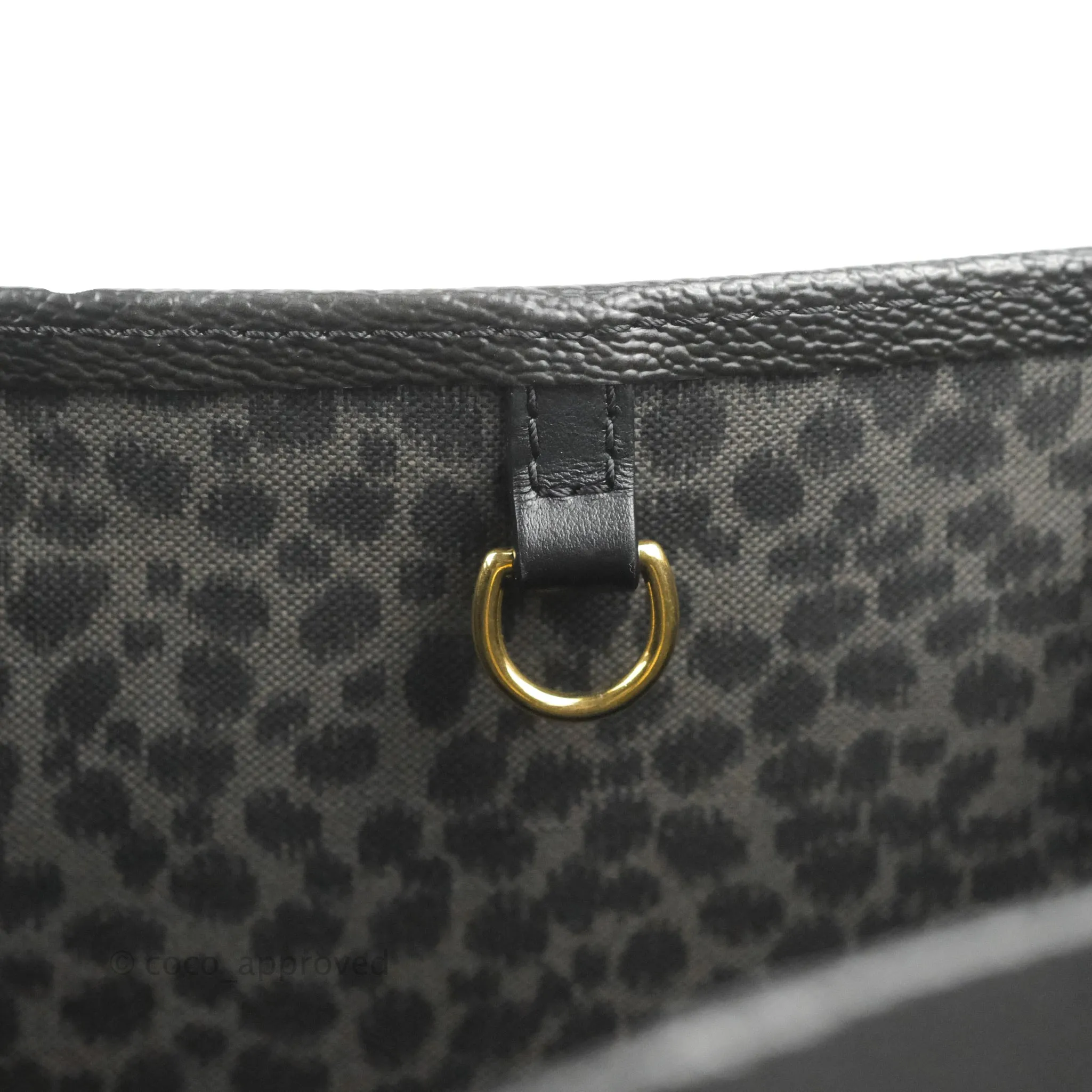 Louis Vuitton Monogram Giant Wild At Heart Onthego GM Black