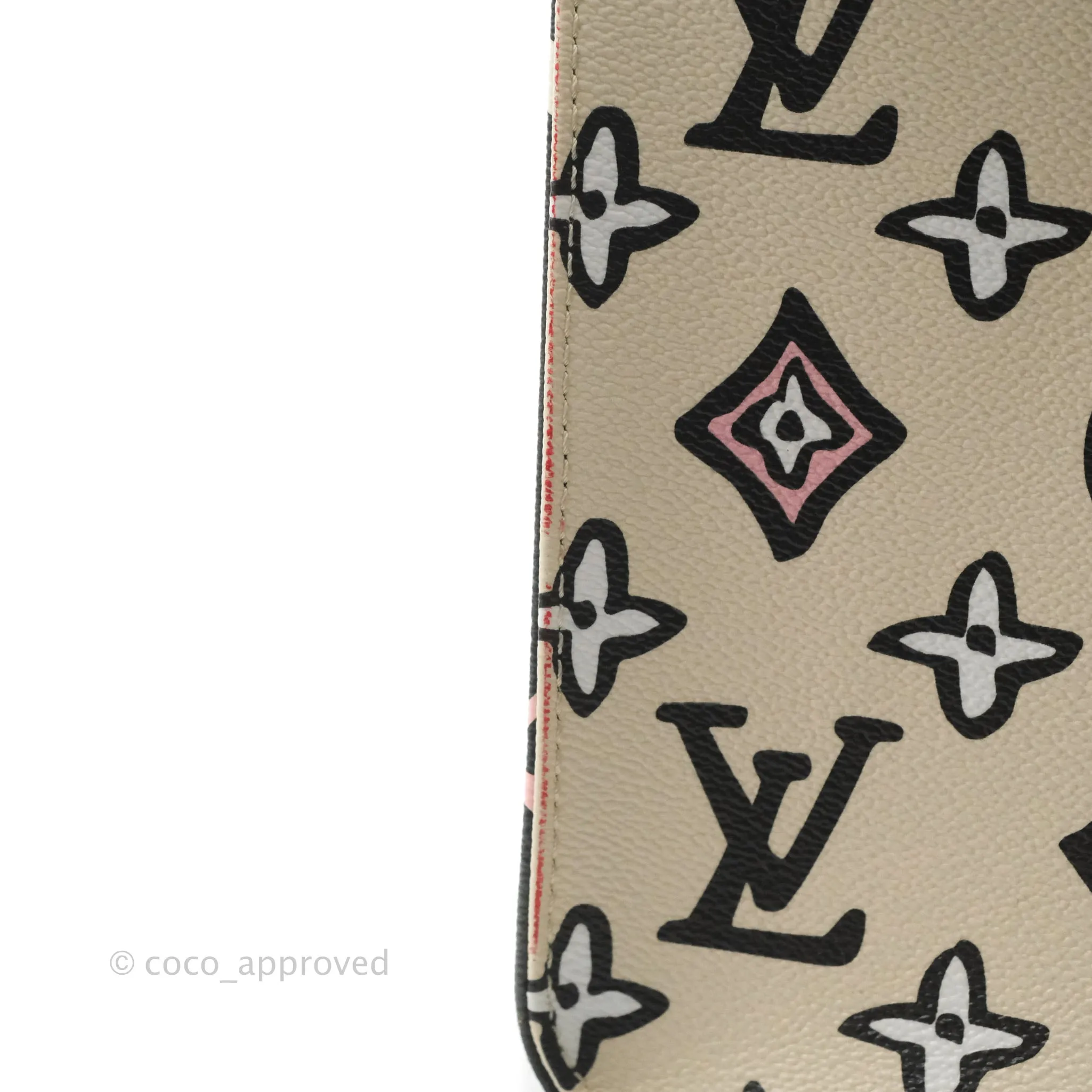 Louis Vuitton Monogram Giant Wild At Heart Onthego GM Black