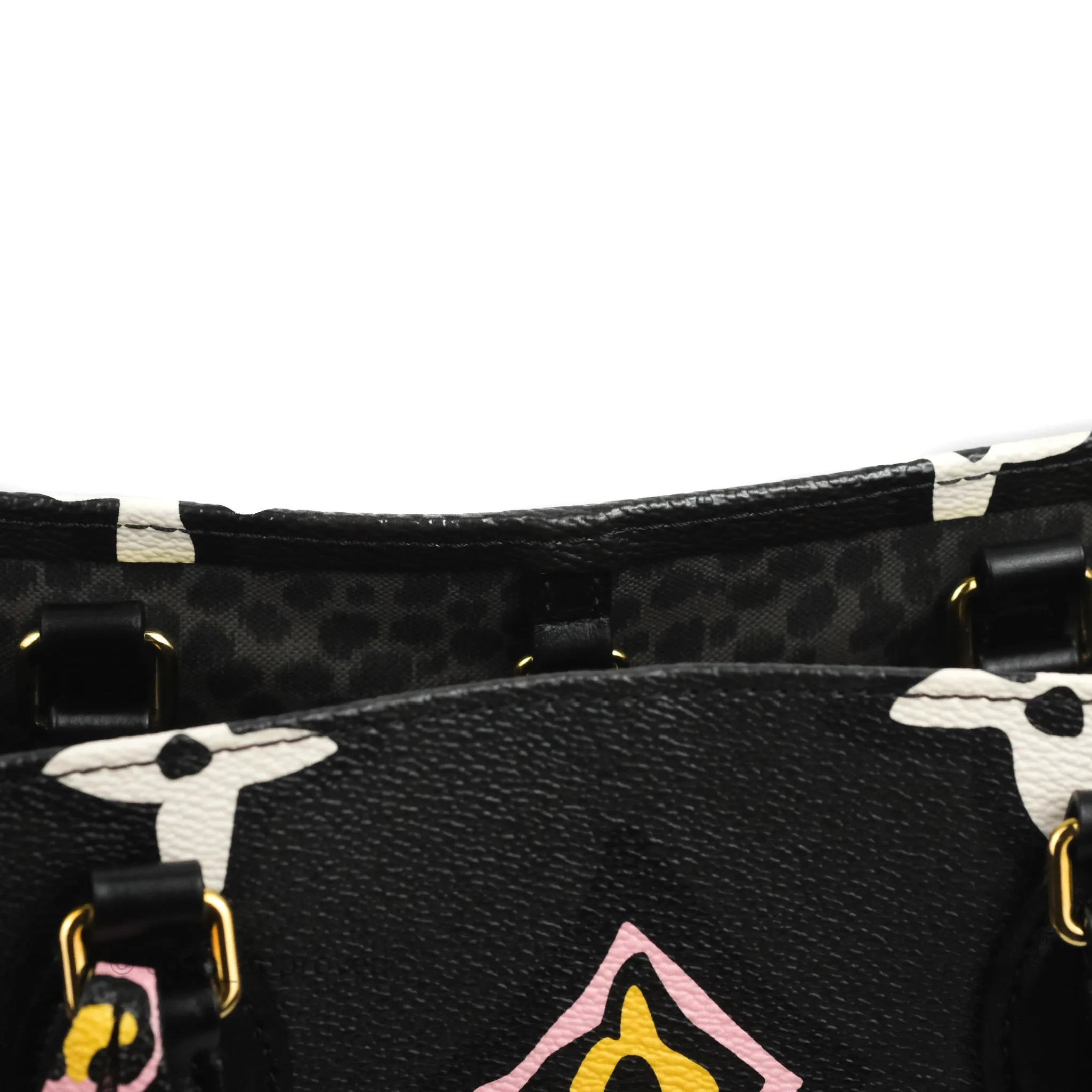 Louis Vuitton Monogram Giant Wild At Heart Onthego GM Black