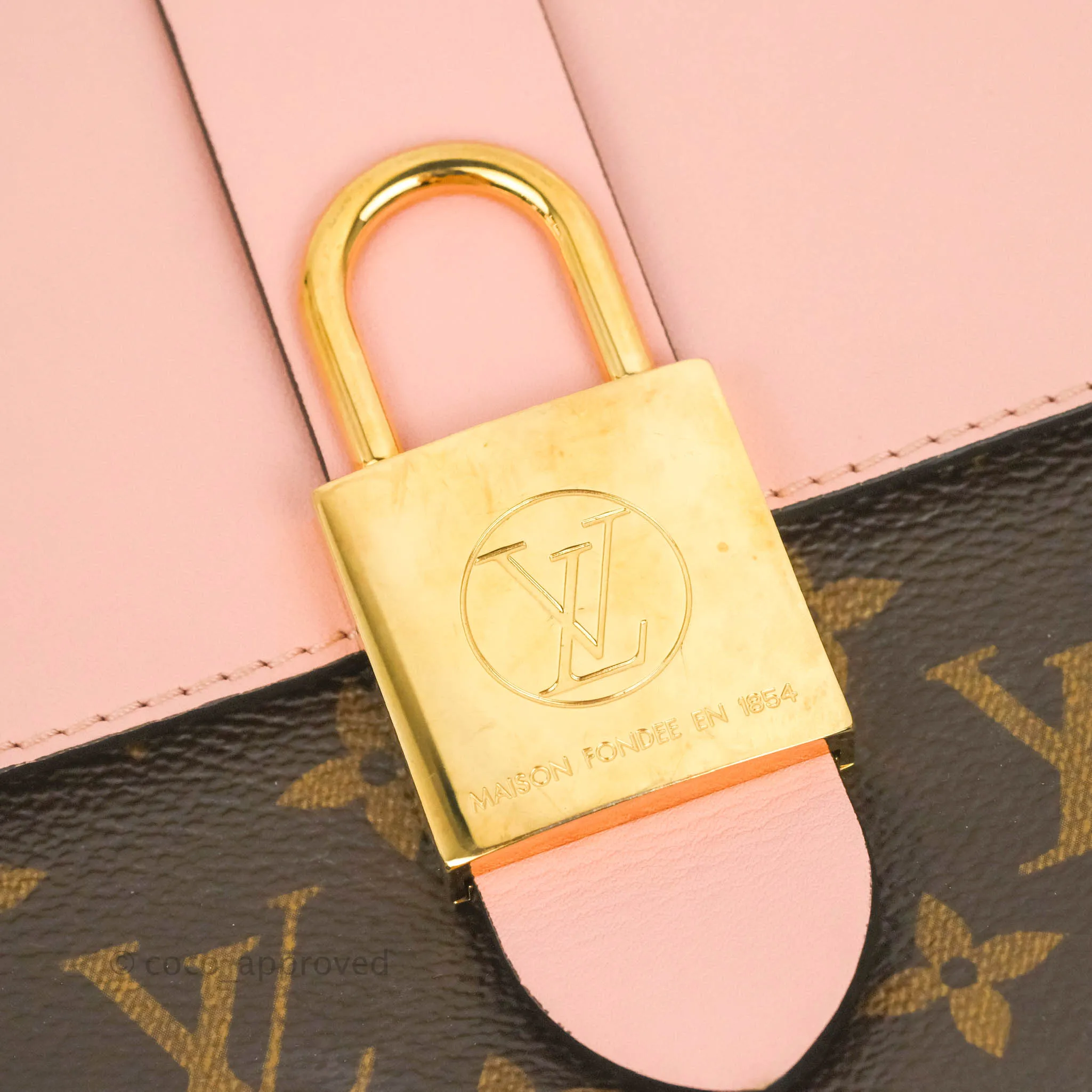 Louis Vuitton Monogram Locky BB Rose Poudre