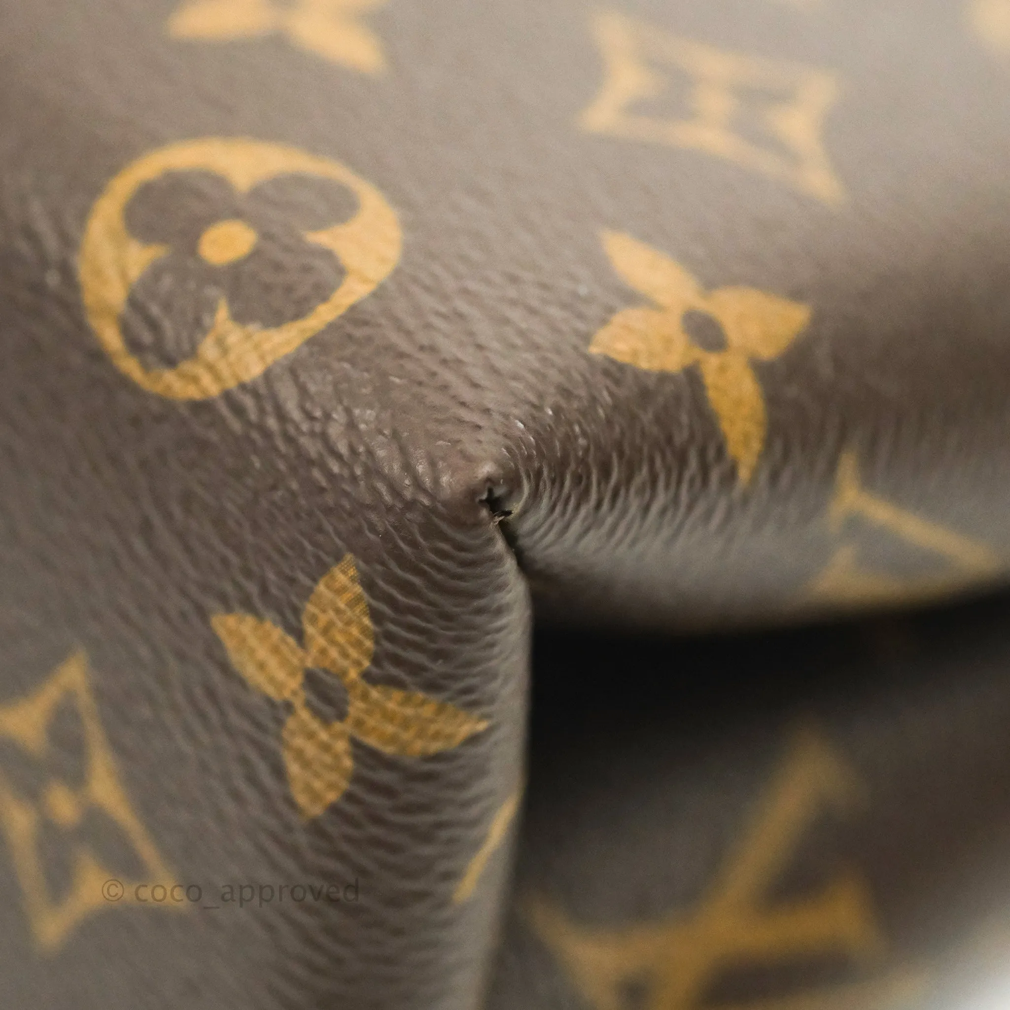 Louis Vuitton Monogram Locky BB Rose Poudre