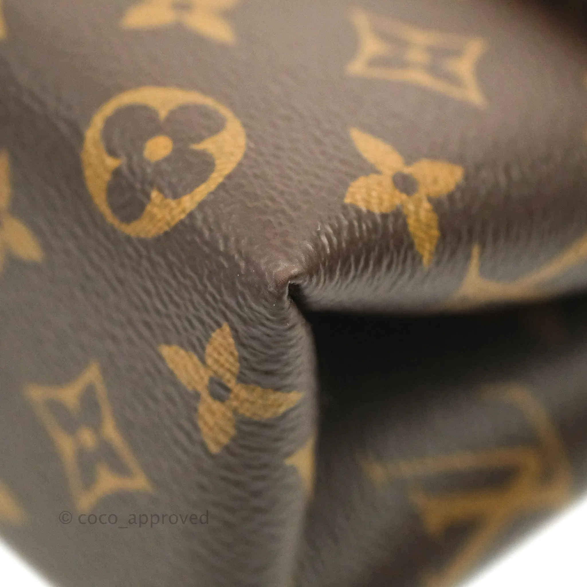 Louis Vuitton Monogram Locky BB Rose Poudre