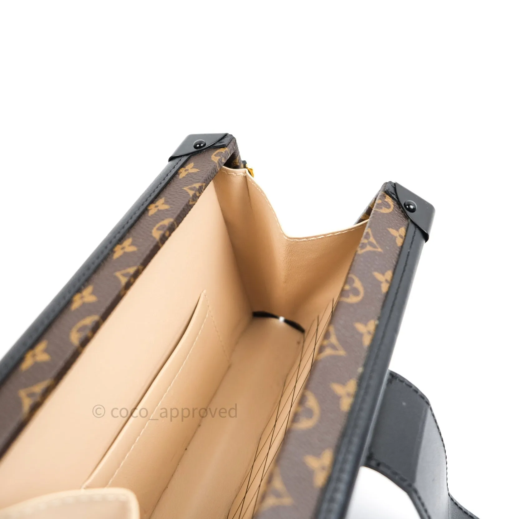 Louis Vuitton Monogram Petite Malle