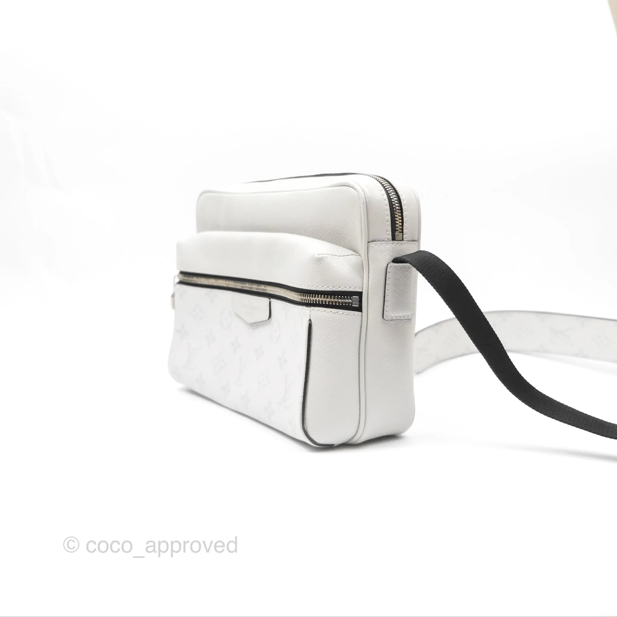Louis Vuitton Monogram Taigarama Outdoor Messenger