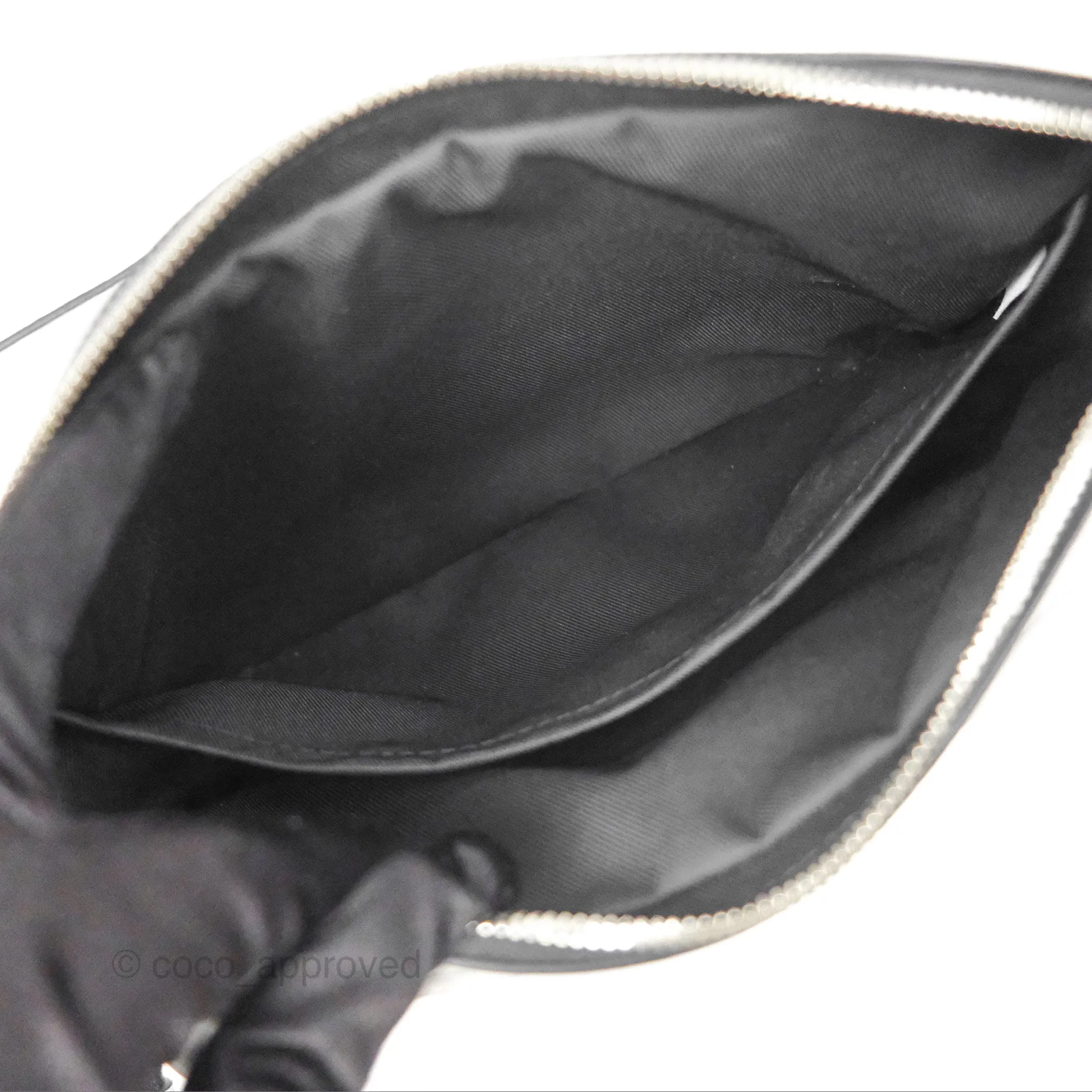 Louis Vuitton Monogram Taigarama Outdoor Messenger