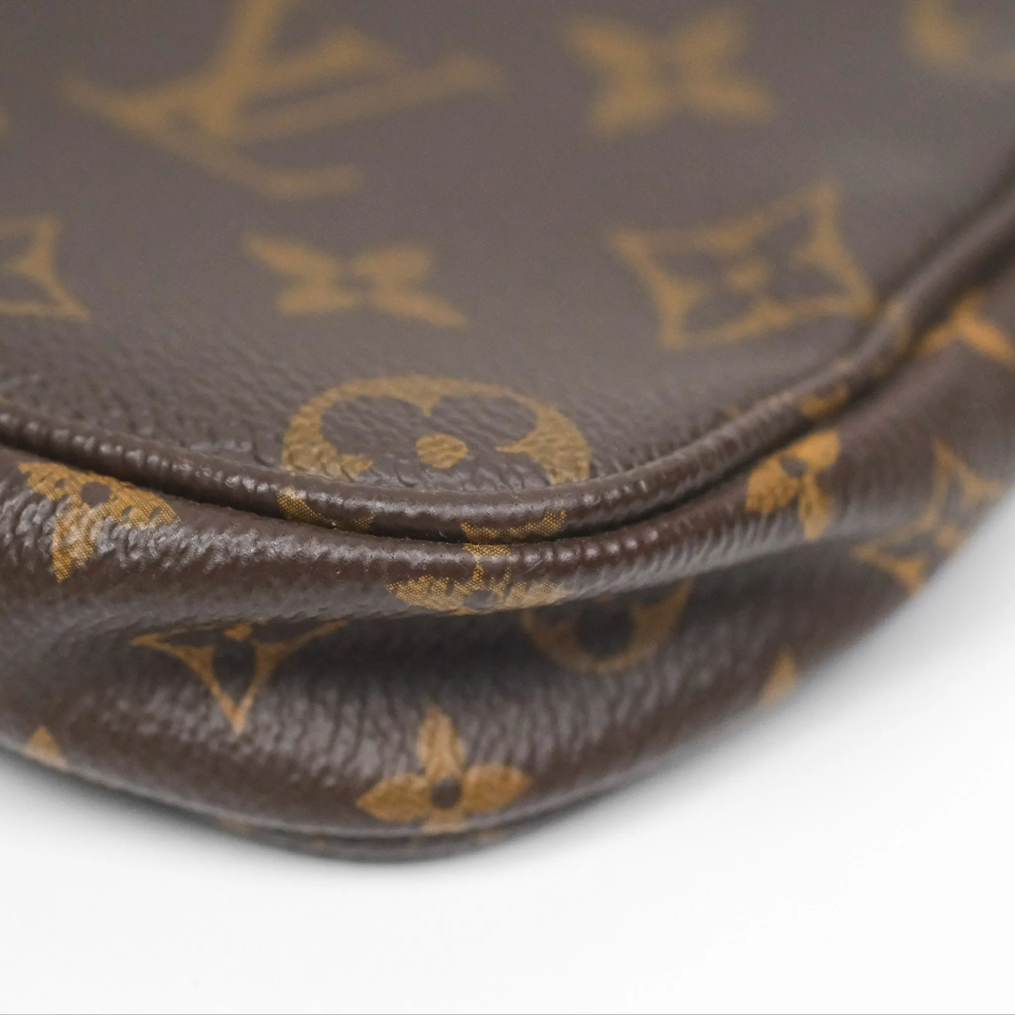 Louis Vuitton Multi Pochette Accessories Monogram Khaki