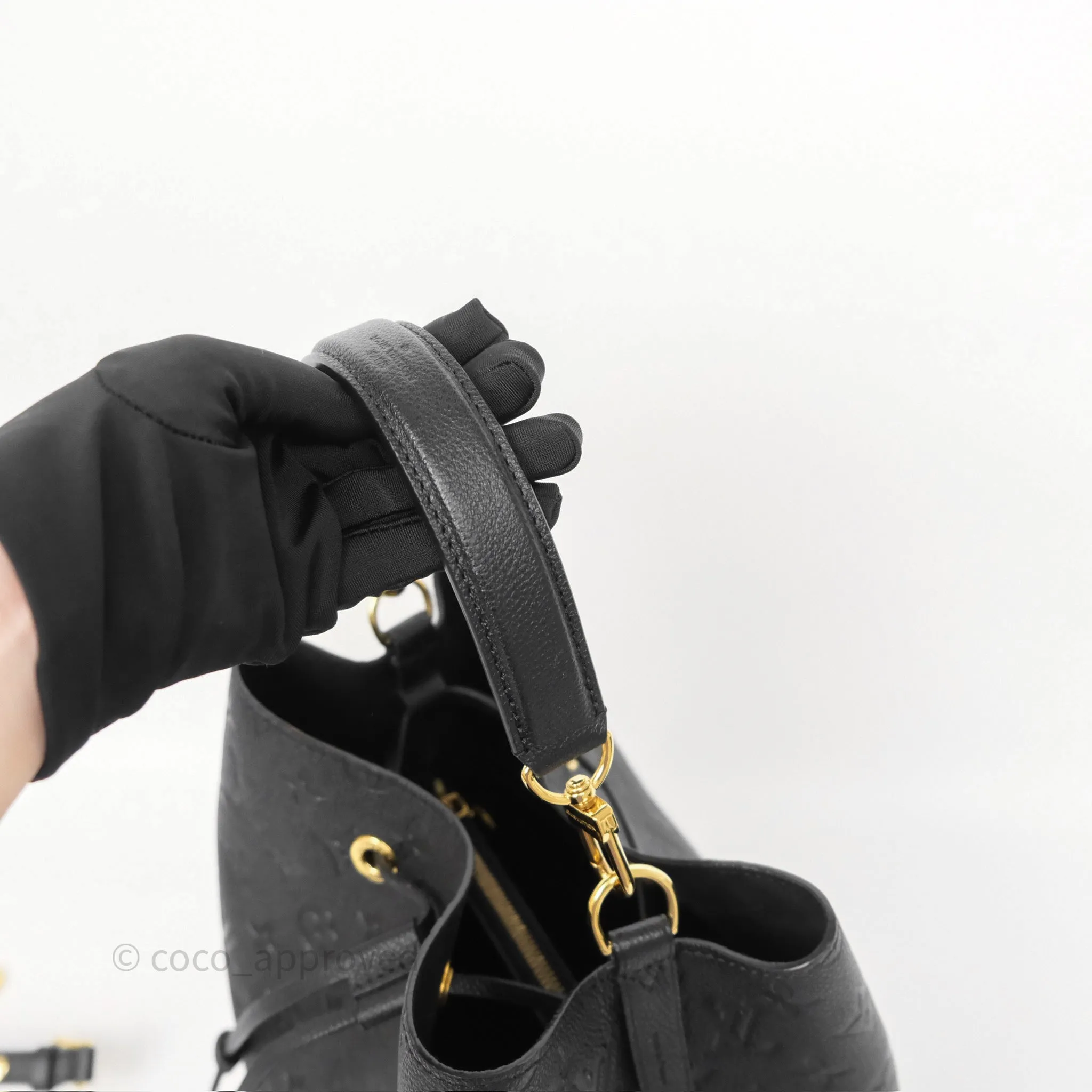 Louis Vuitton NeoNoe MM Monogram Empreinte Leather Black