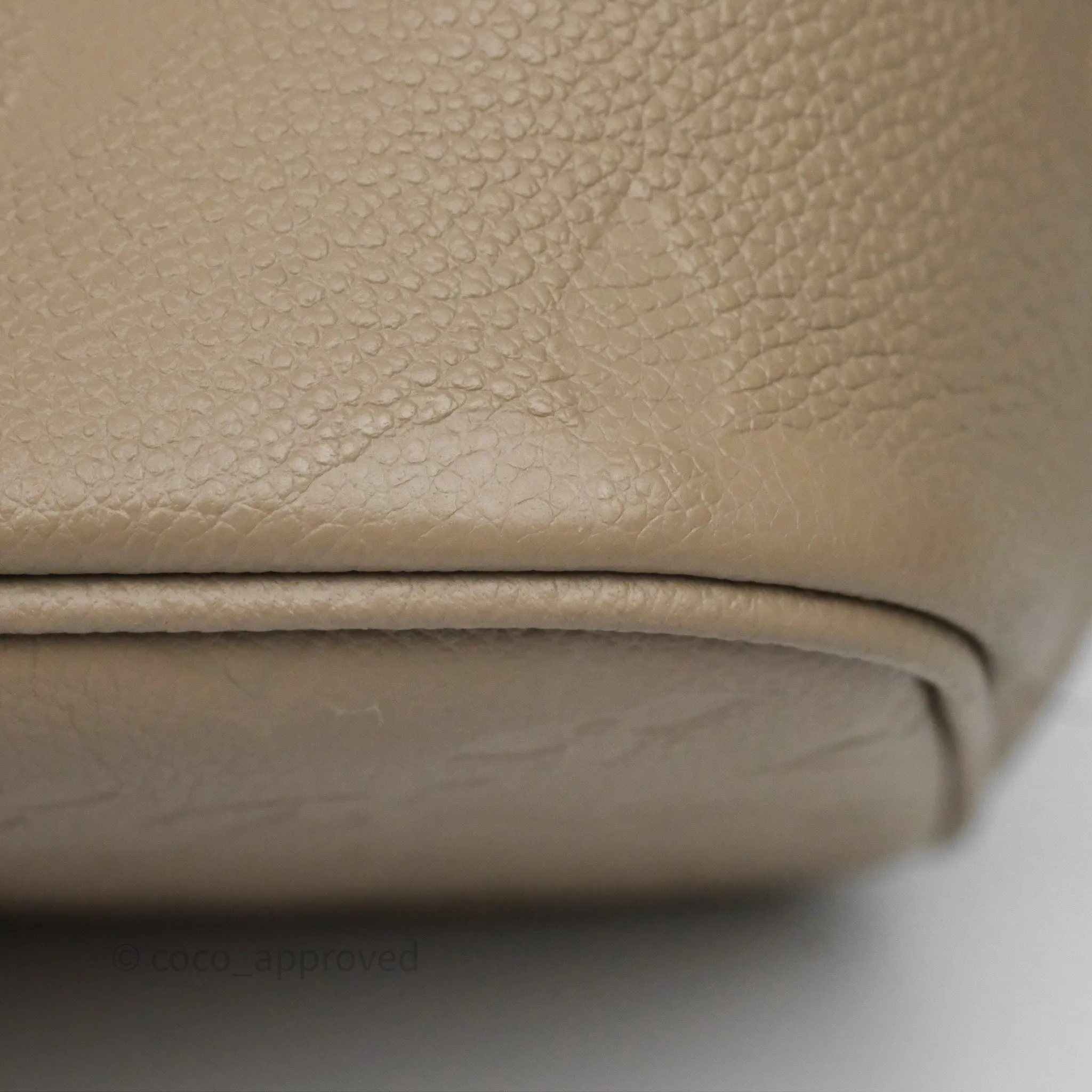 Louis Vuitton Neverfull MM Monogram Empreinte Leather Tourterelle