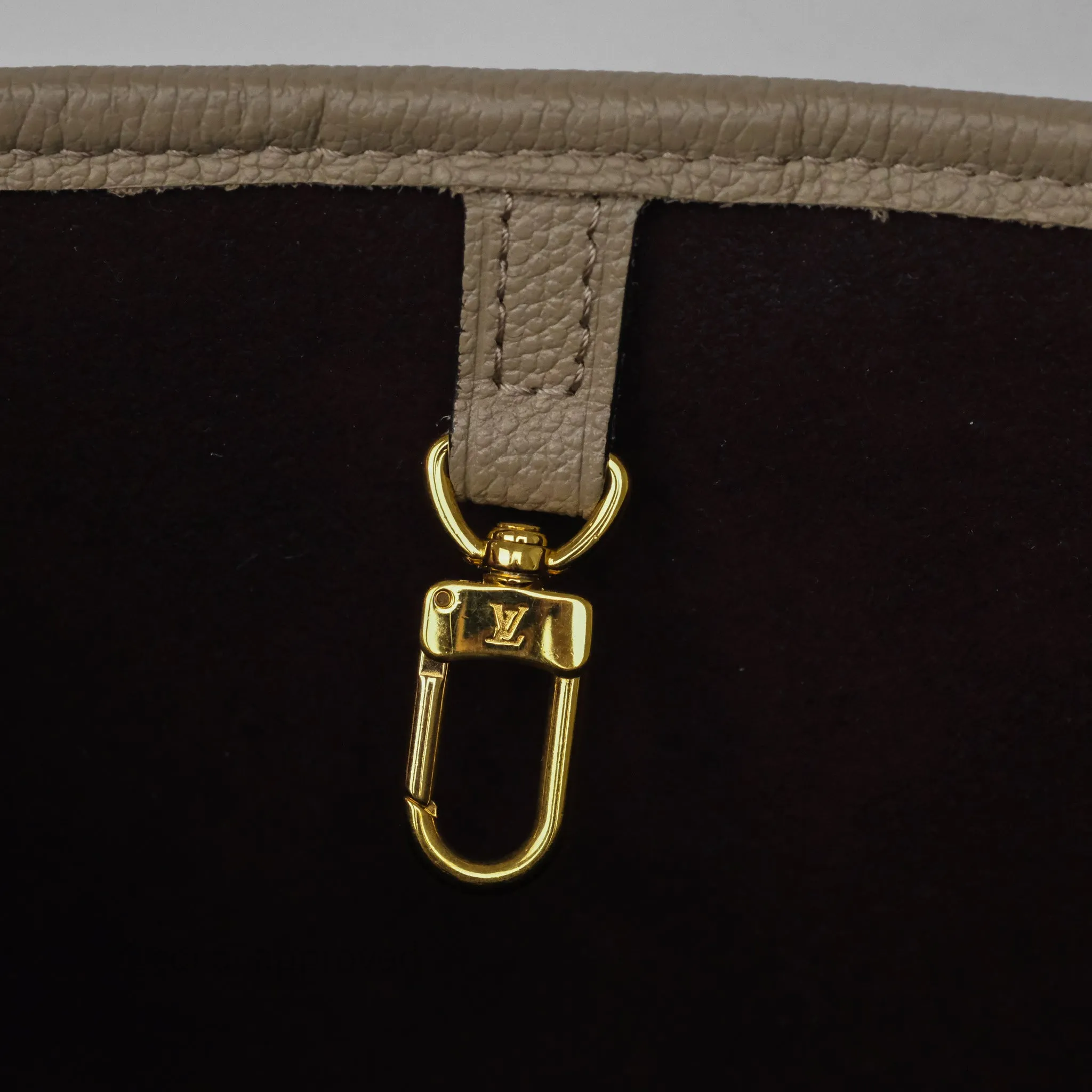 Louis Vuitton Neverfull MM Monogram Empreinte Leather Tourterelle
