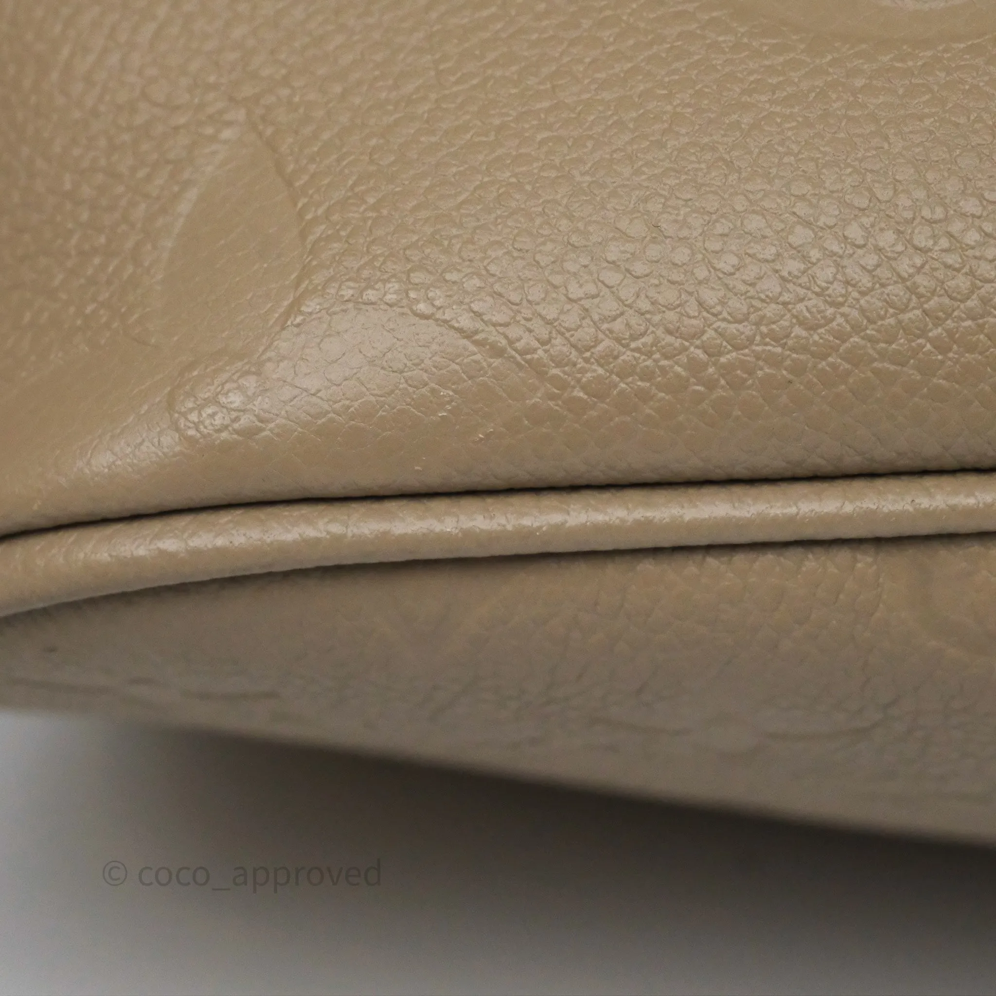 Louis Vuitton Neverfull MM Monogram Empreinte Leather Tourterelle
