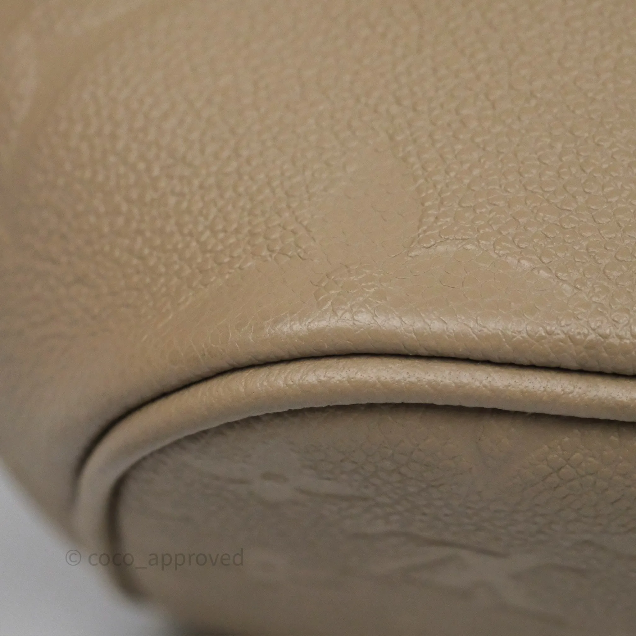Louis Vuitton Neverfull MM Monogram Empreinte Leather Tourterelle