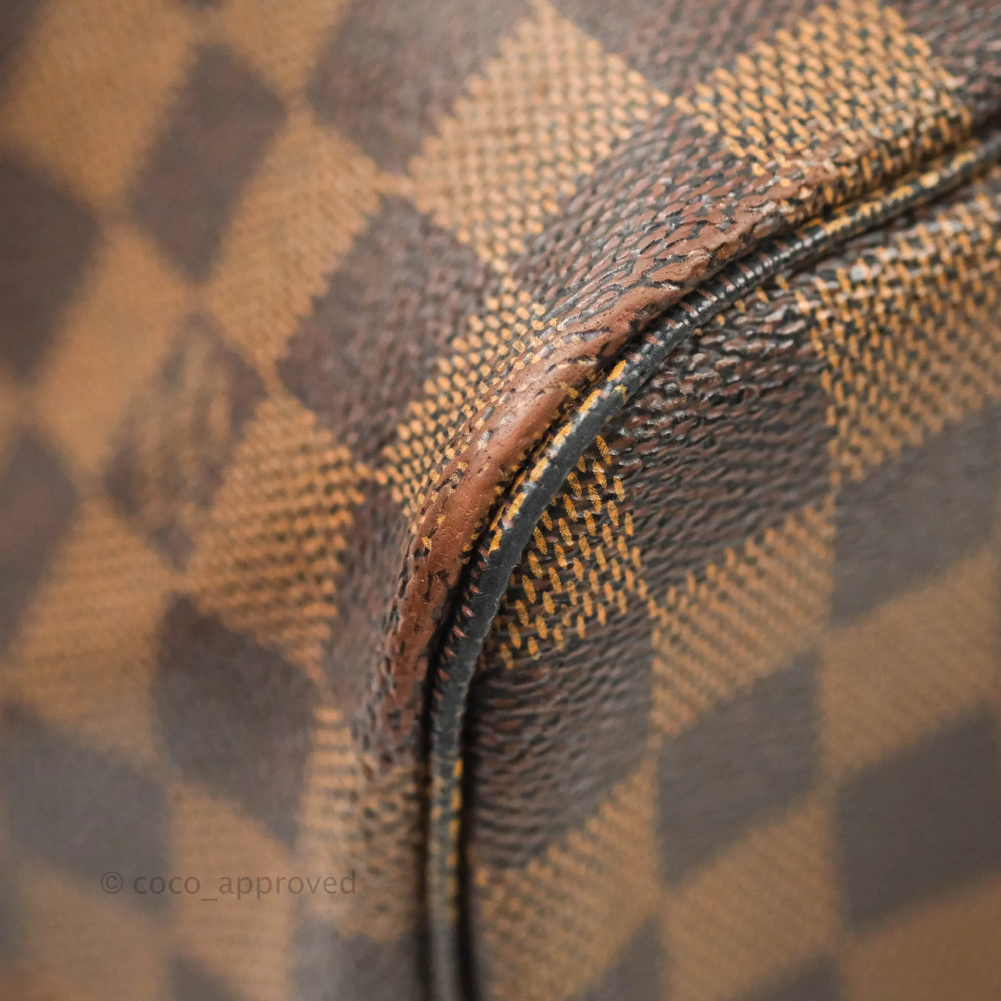 Louis Vuitton Neverfull MM Tote Bag Damier Ebene Canvas
