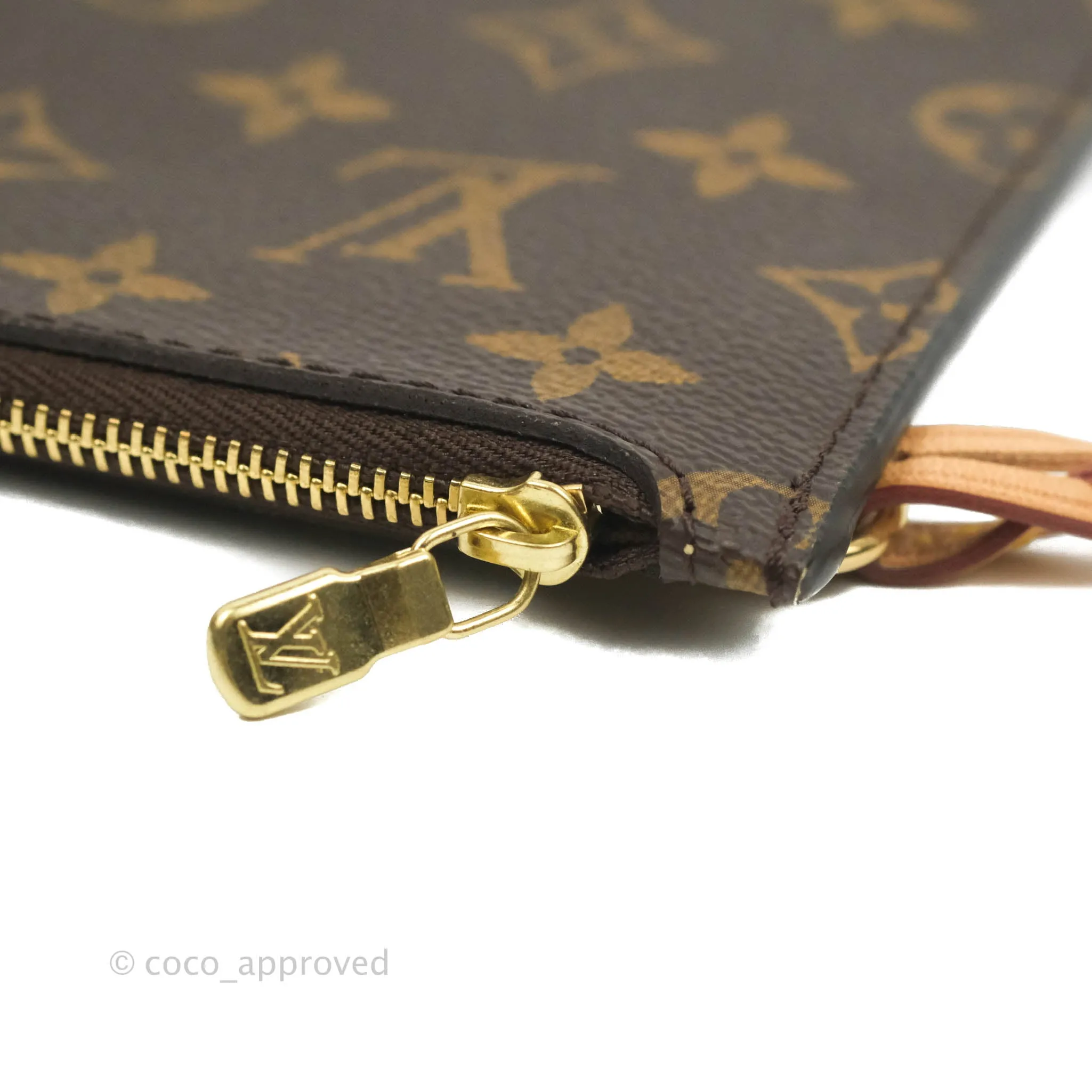 Louis Vuitton Neverfull MM Tote Bag Monogram Canvas